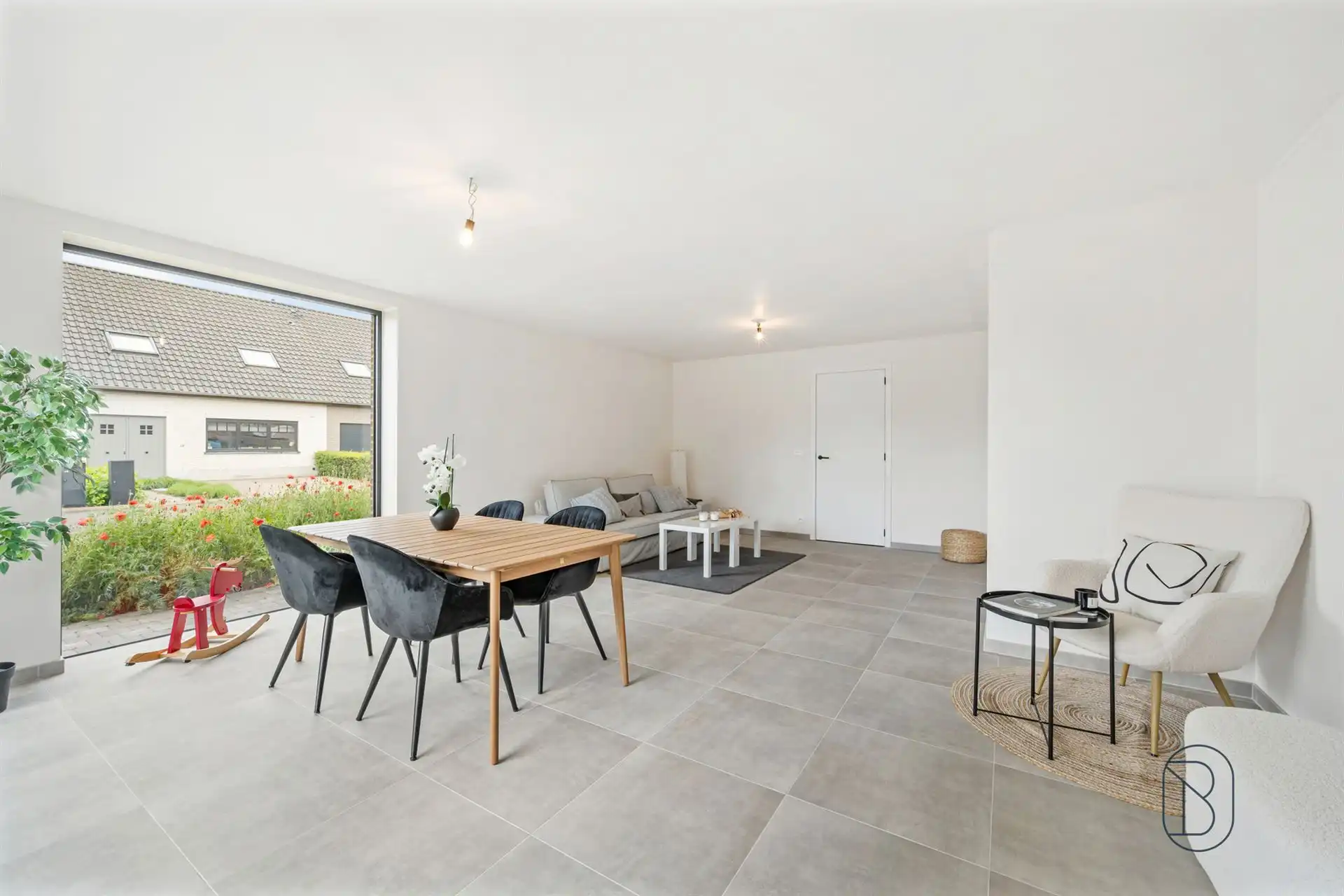 Kwalitatieve moderne ruime nieuwbouwwoning HOB met 3 SLK! foto 5