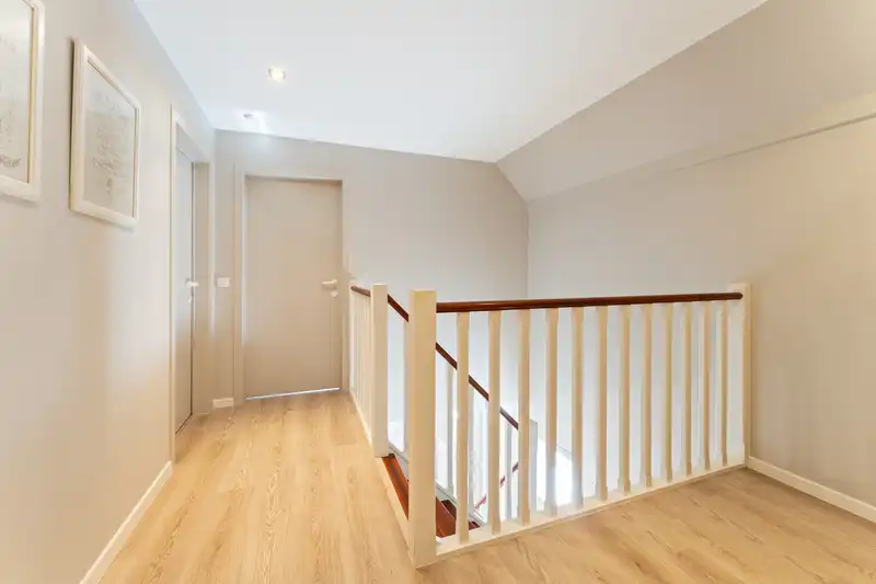 Roeselare - Instapklare gezinswoning met prachtige tuin foto 9