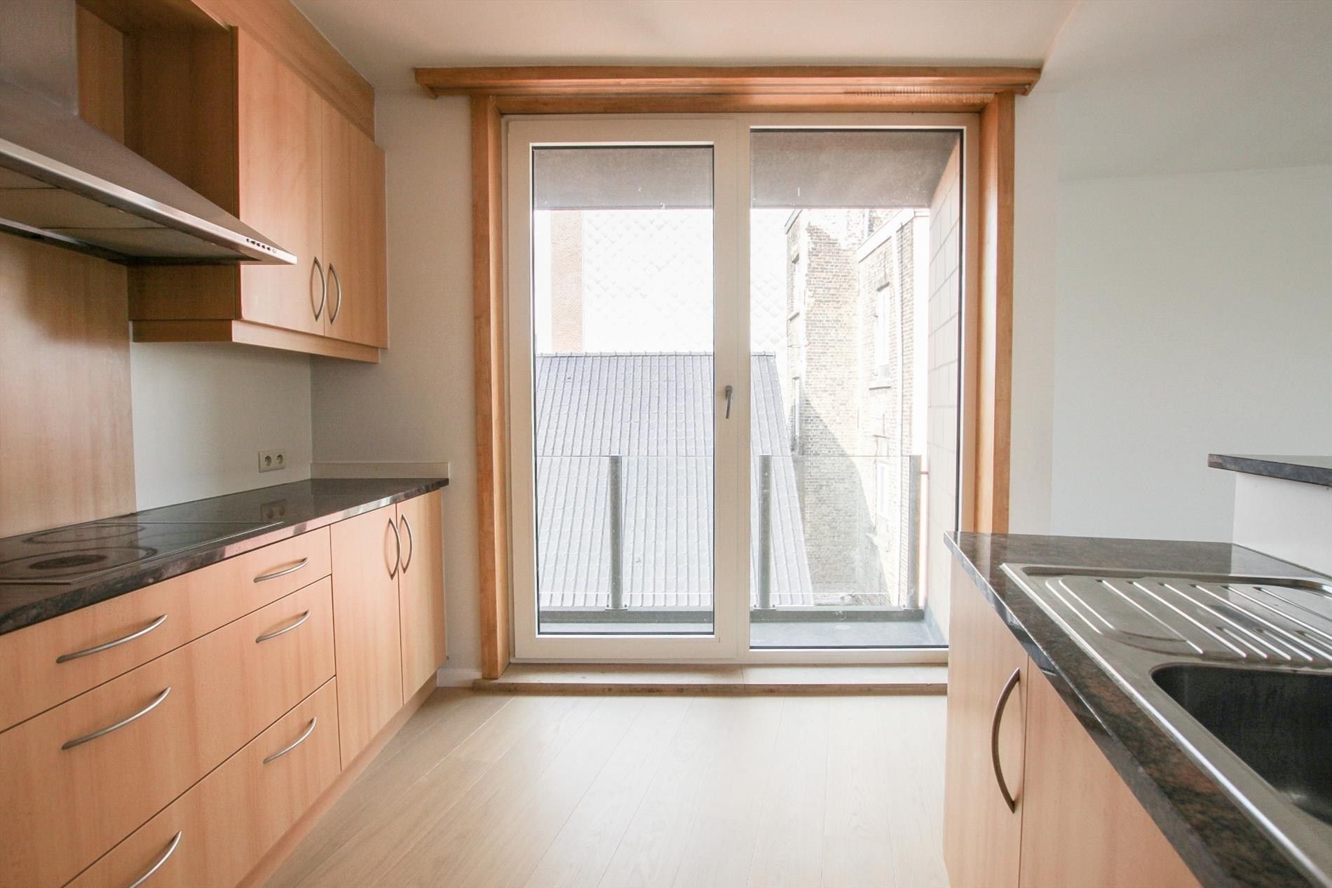 Ruim 2 slaapkamerappartement bij Gent-Zuid, met autostaanplaats foto 4