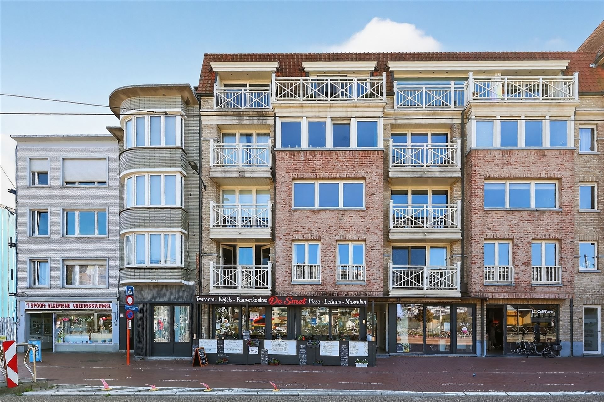 JACHTHAVEN / TERRAS / MOGL AANK GARAGE foto 26