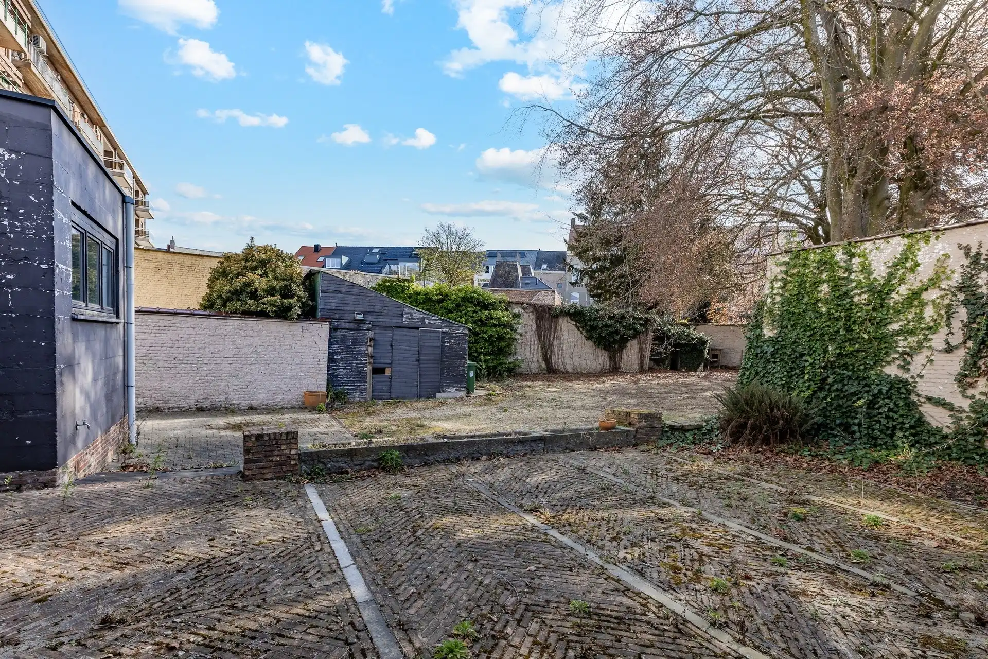 Uniek en uitzonderlijk ruim herenhuis op toplocatie in Aalst  foto 4