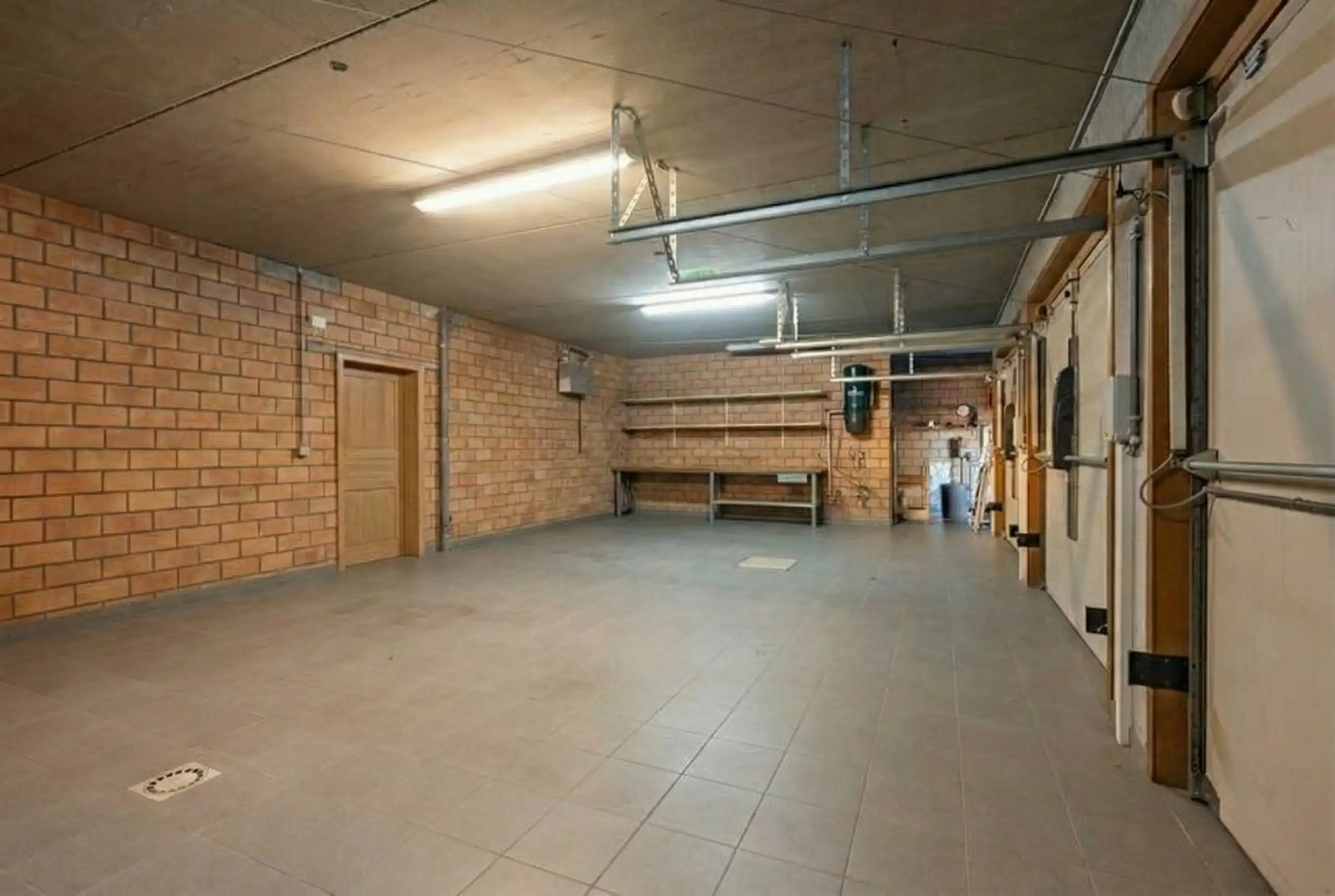 First Sale: VR 27/3 (16.00-20.00) & ZA 28/3 (9.00 - 17.00) foto 26