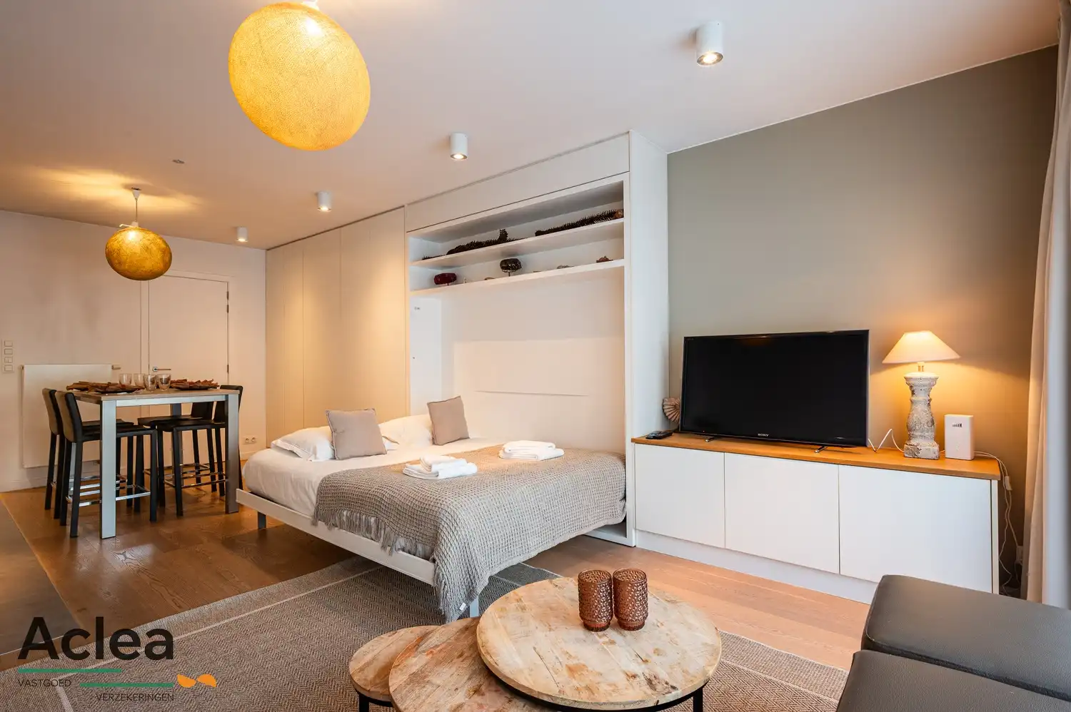 Smaakvol ingerichte studio in de Lippenslaan! foto 13