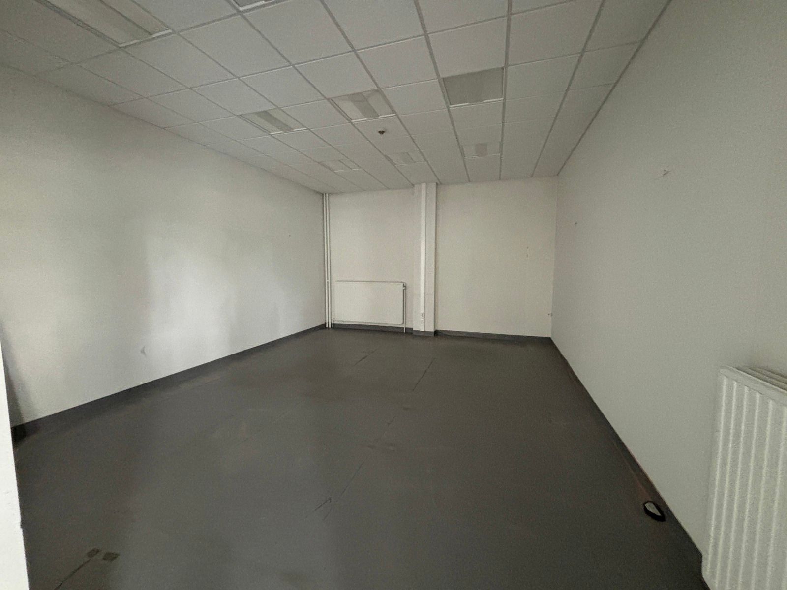 Toonzaal & magazijn te huur – Noorderlaan Antwerpen foto 6