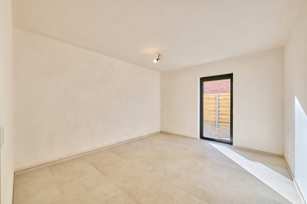 Ezaart 35 2400 Mol gelijkvloers te huur van 131 m² met Carport, tuin en buitenberging foto 21