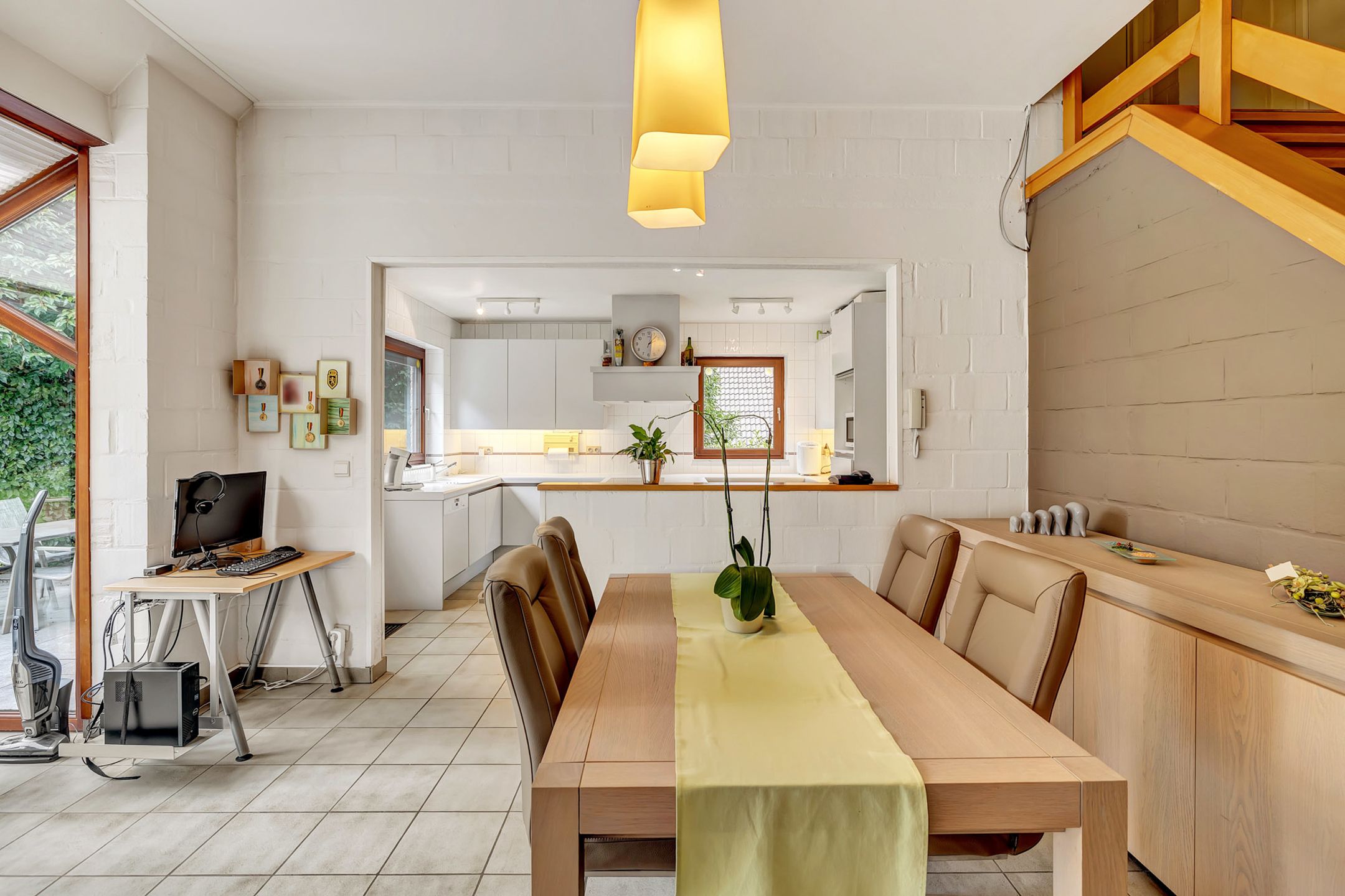 Instapklare woning op unieke locatie foto 11