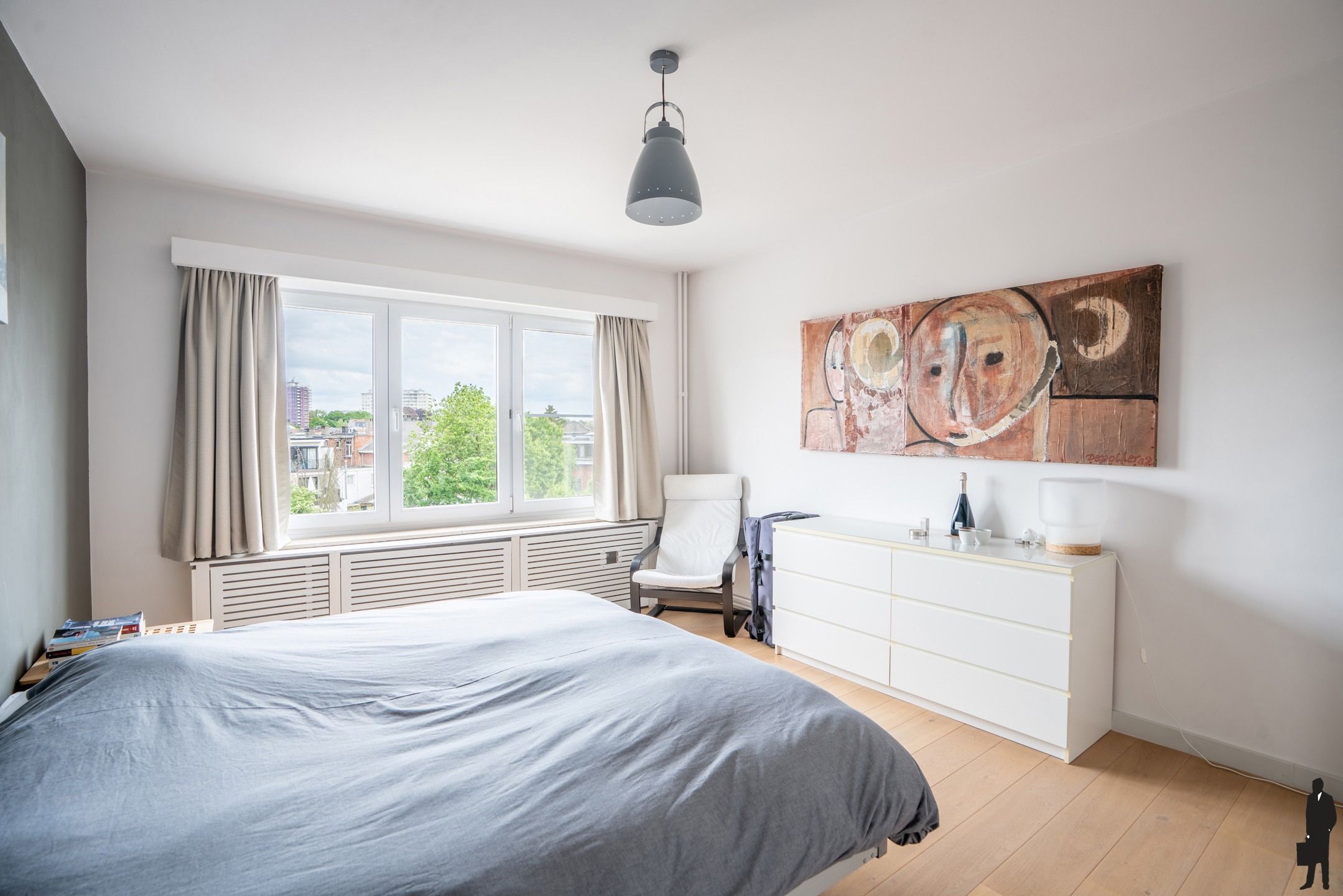 Zeer lichtrijk en gunstig gelegen appartement met 3 slaapkamers foto 13