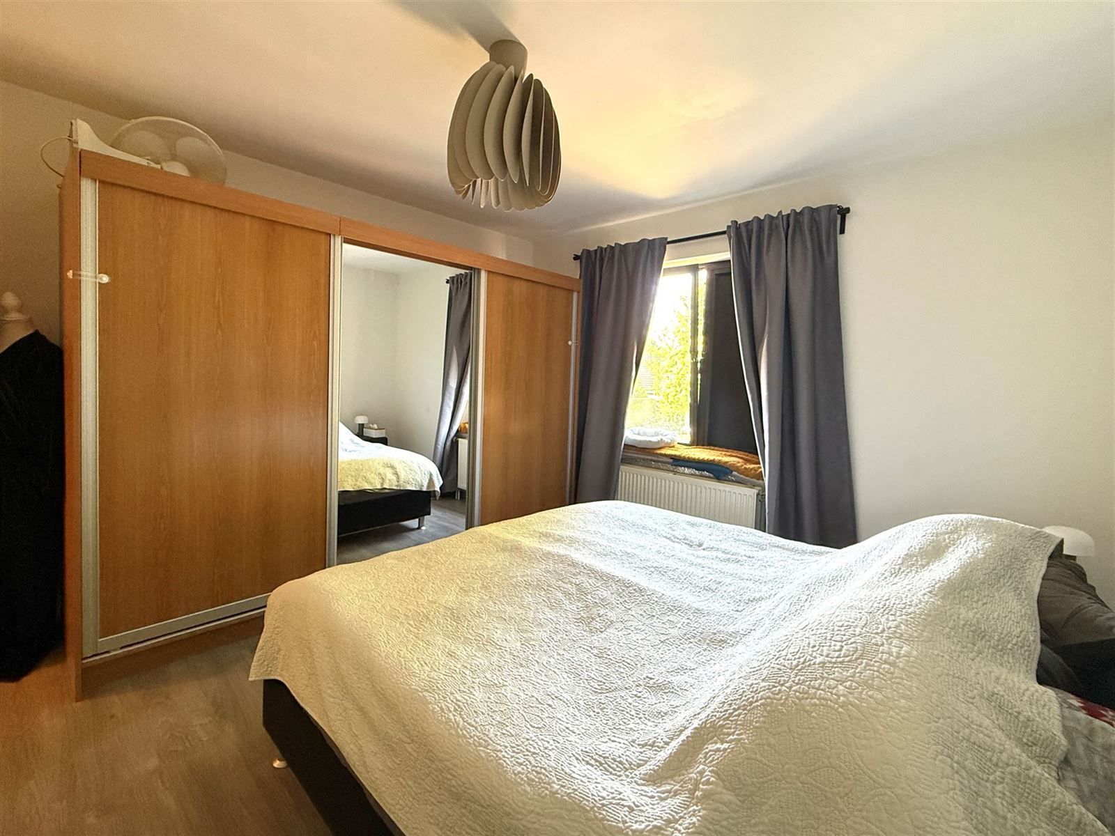 Gelijkvloersappartement met 2 slaapkamers, terras en garagebox foto 7