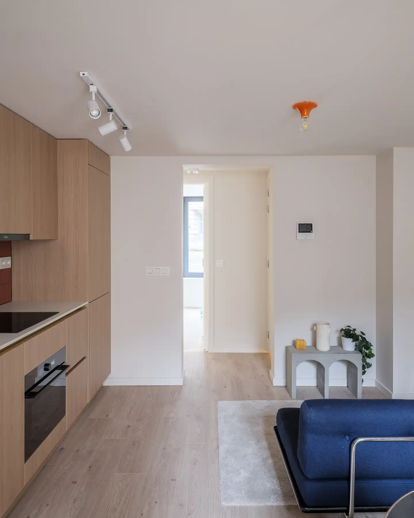 Gerenoveerd energiezuinig tweeslaapkamer appartement met buitenruimte foto 5