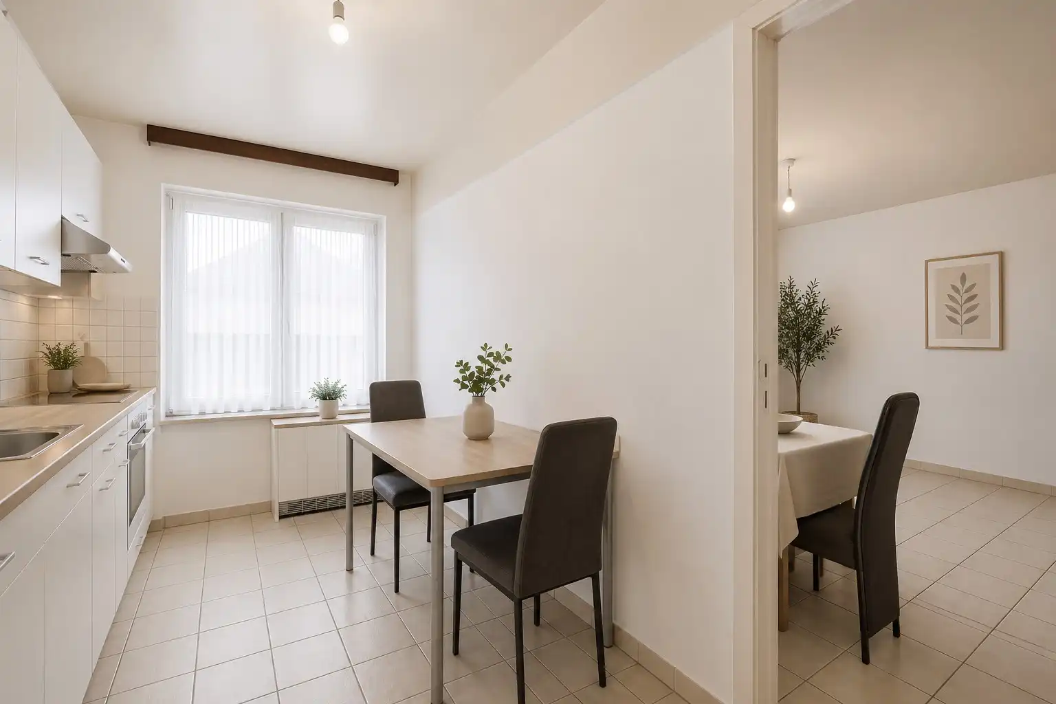 Lichtrijk appartement met 2 slaapkamers en terras – EPC D in hartje Tielt! foto 7