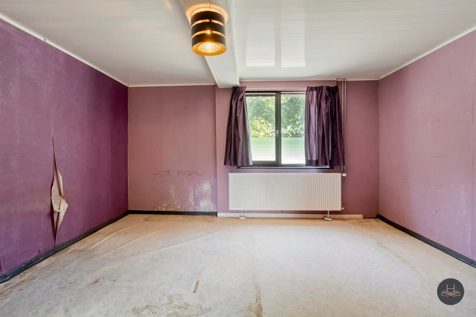 Landelijke laagbouw woning met mooie tuin foto 14