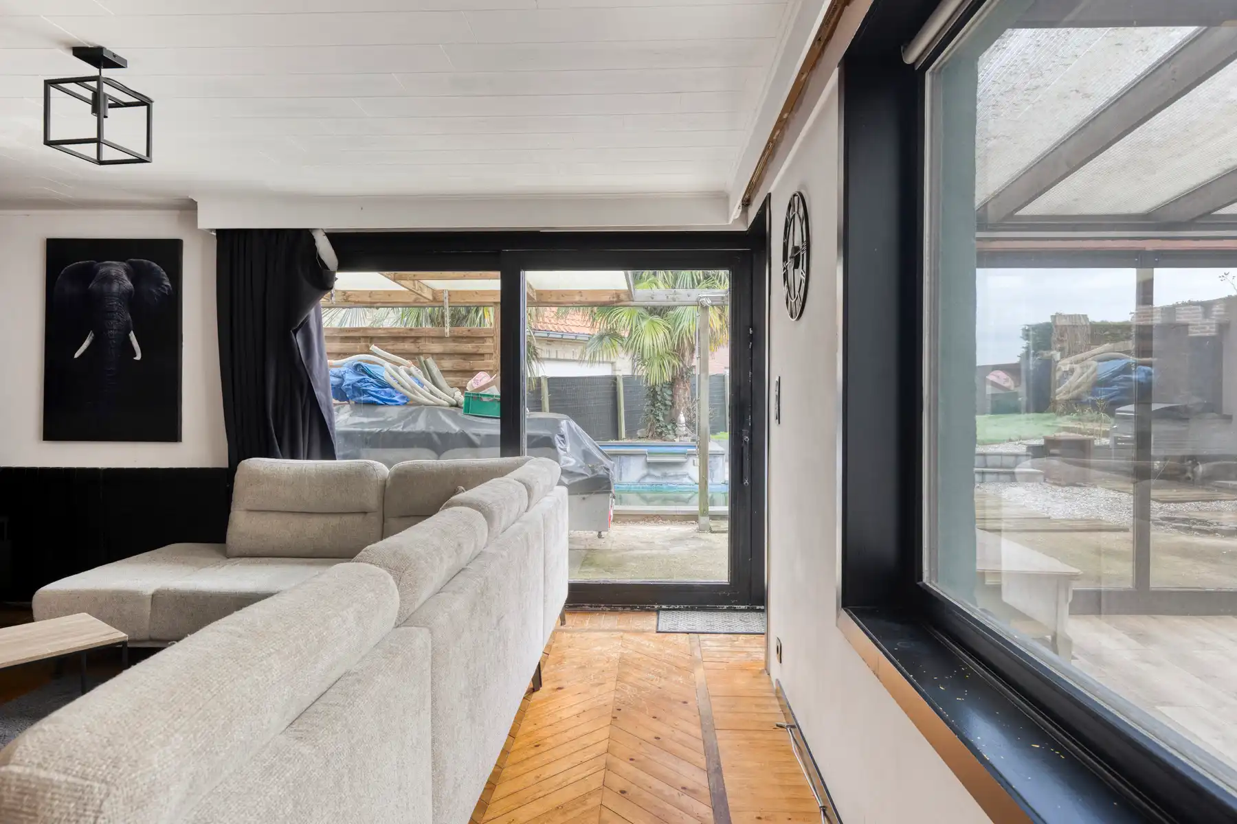 Goedgelegen woning met tuin en garage! foto 9