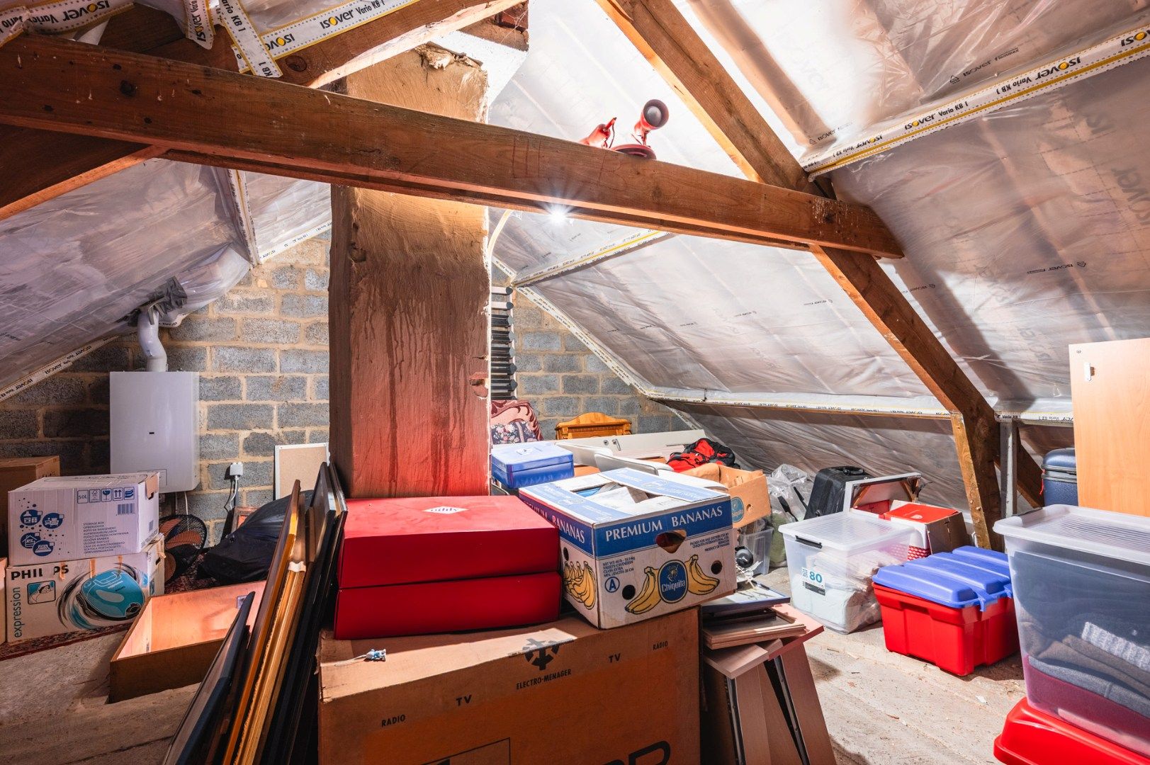 Uiterst goed verzorgde woning met garage, tuin en 3 slaapkamers. foto 15