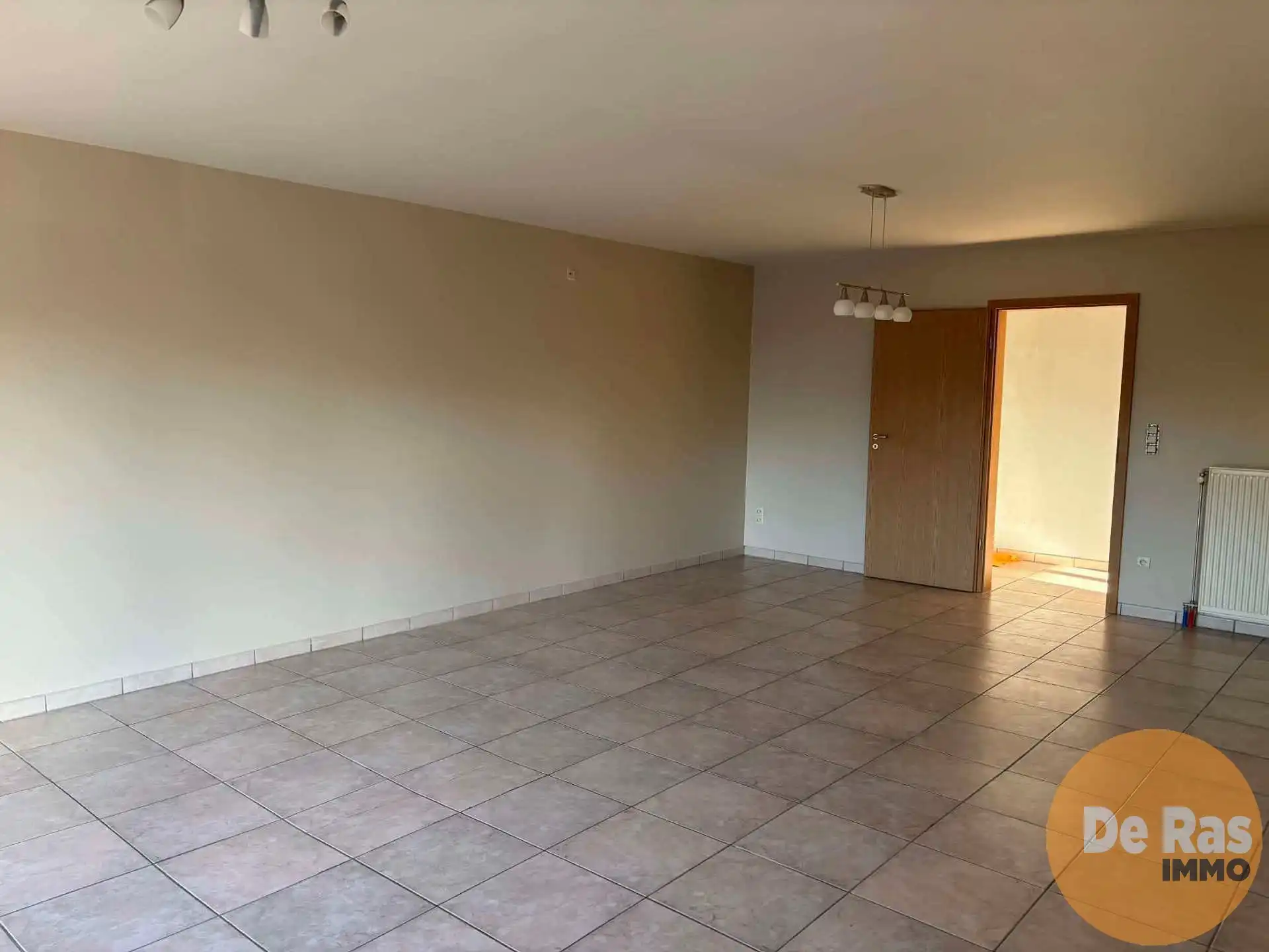 KALKEN - Ruim appartement met garage foto 4