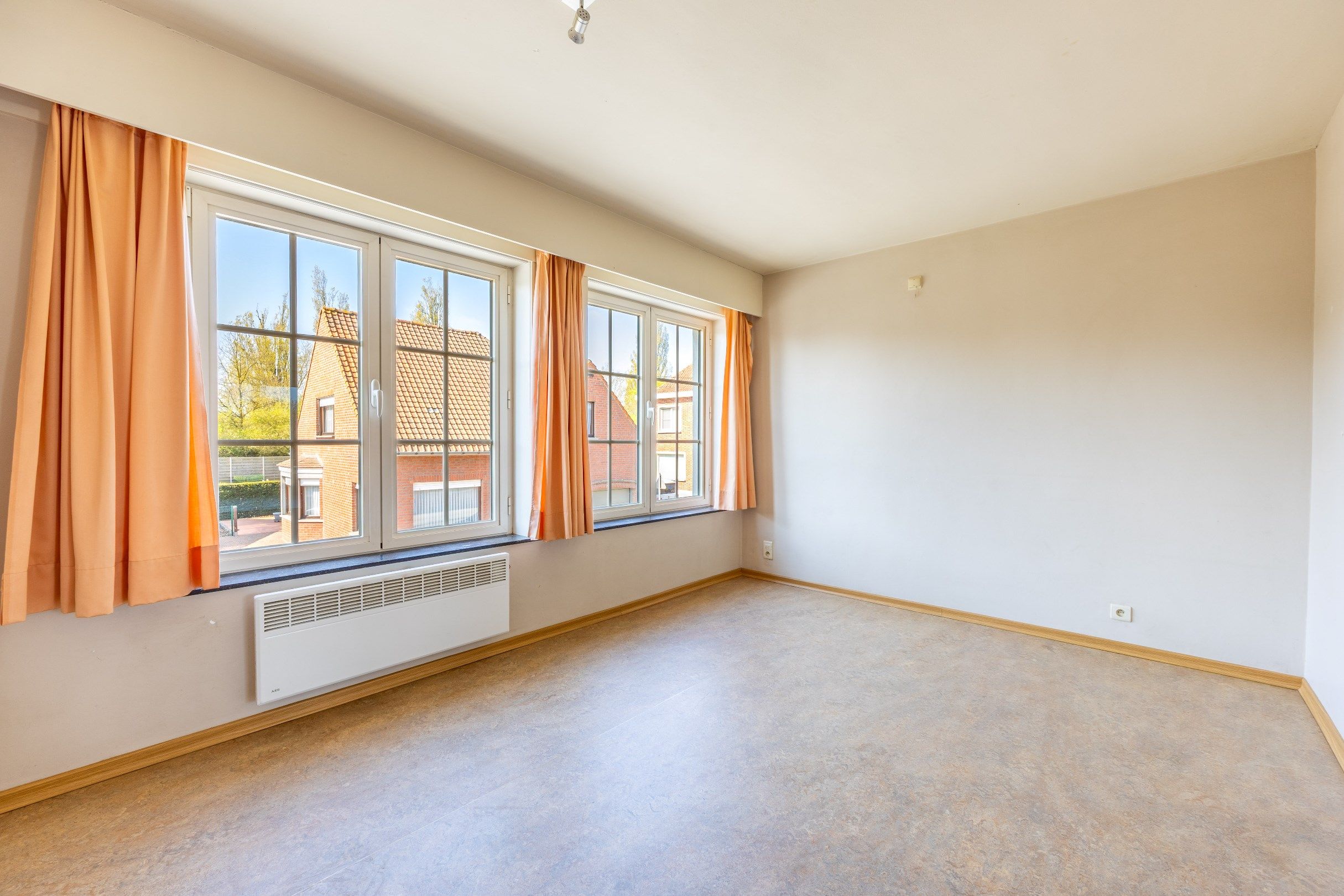 VEELZIJDIGE EIGENDOM MET MOGELIJKHEDEN foto 19