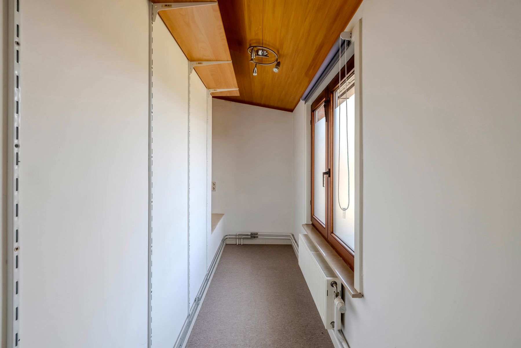 Centraal gelegen woning met 2 slpk foto 14