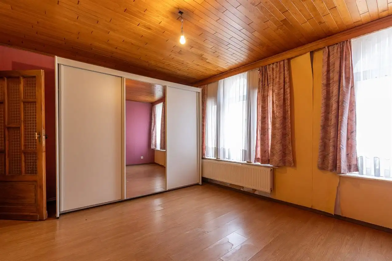 Op te frissen stadswoning met 4slk.  foto 15