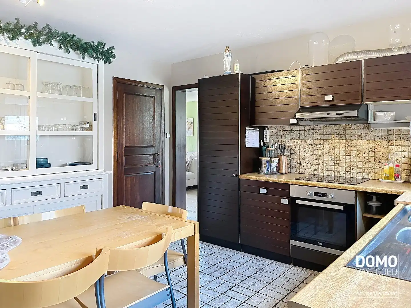 WONING OP EEN PERCEEL VAN 6A94CA TE KOOP IN HASSELT - MOGELIJKHEID TOT RENOVATIE BESTAANDE WONING OF AFBRAAK/WEDEROPBOUW  foto 11