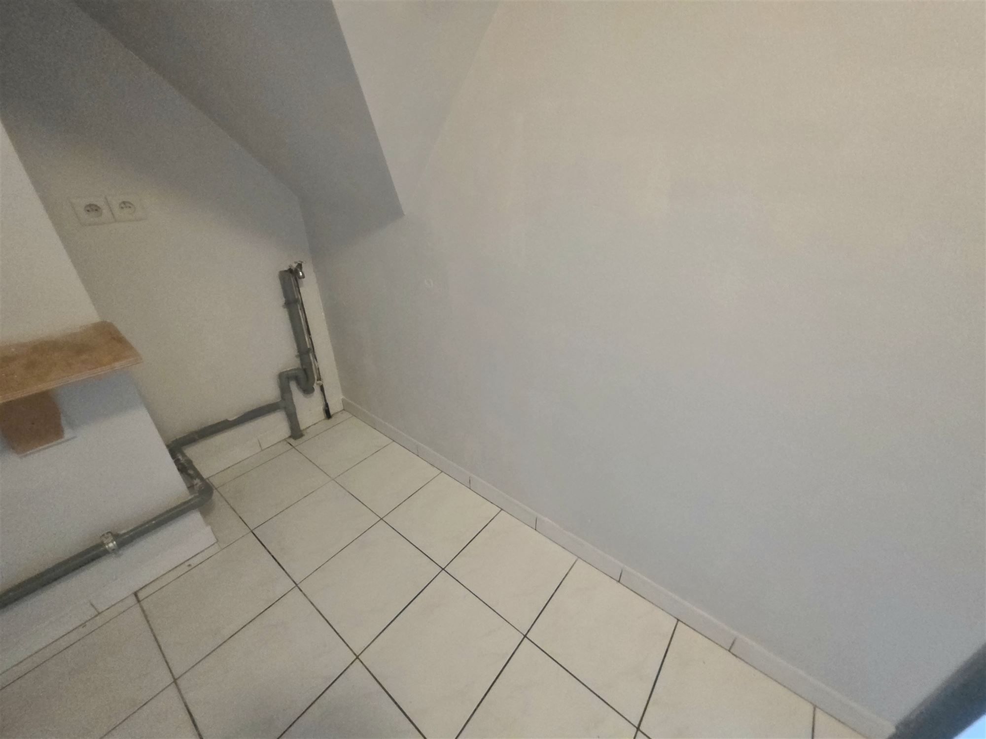 Instapklaar appartement met 2 slpks en garage in centrum  foto 18