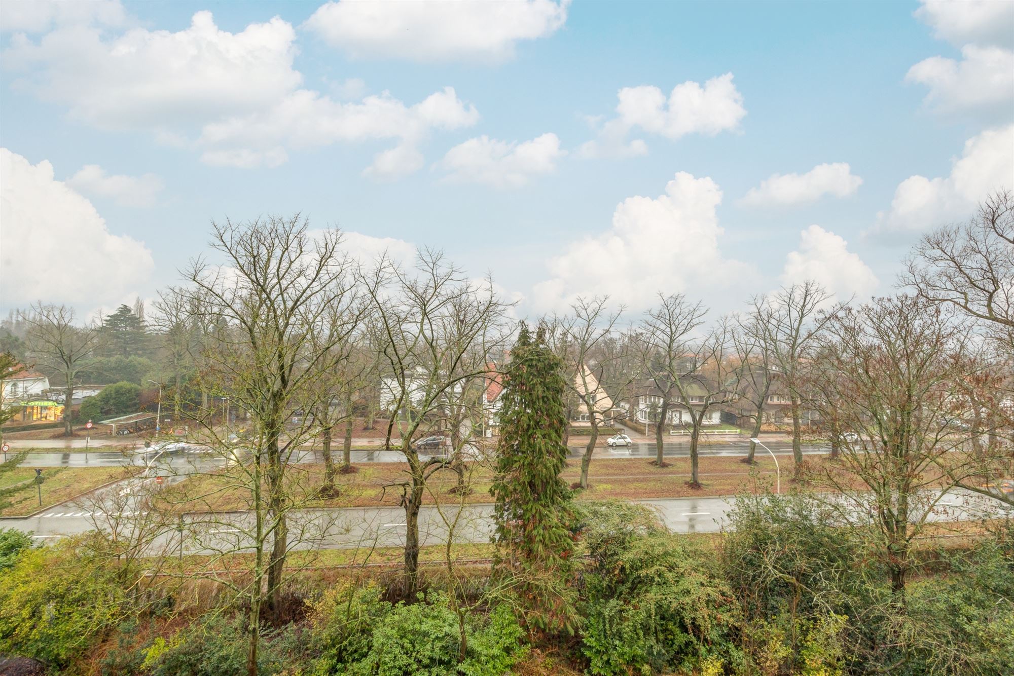 Gerenoveerd app. met 2 slpk. en terras foto 3