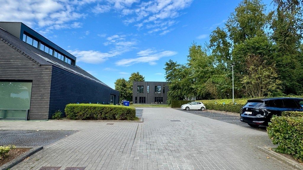 Commercieel gelegen kantoor of showroom in Sint-Martens-Latem foto 12