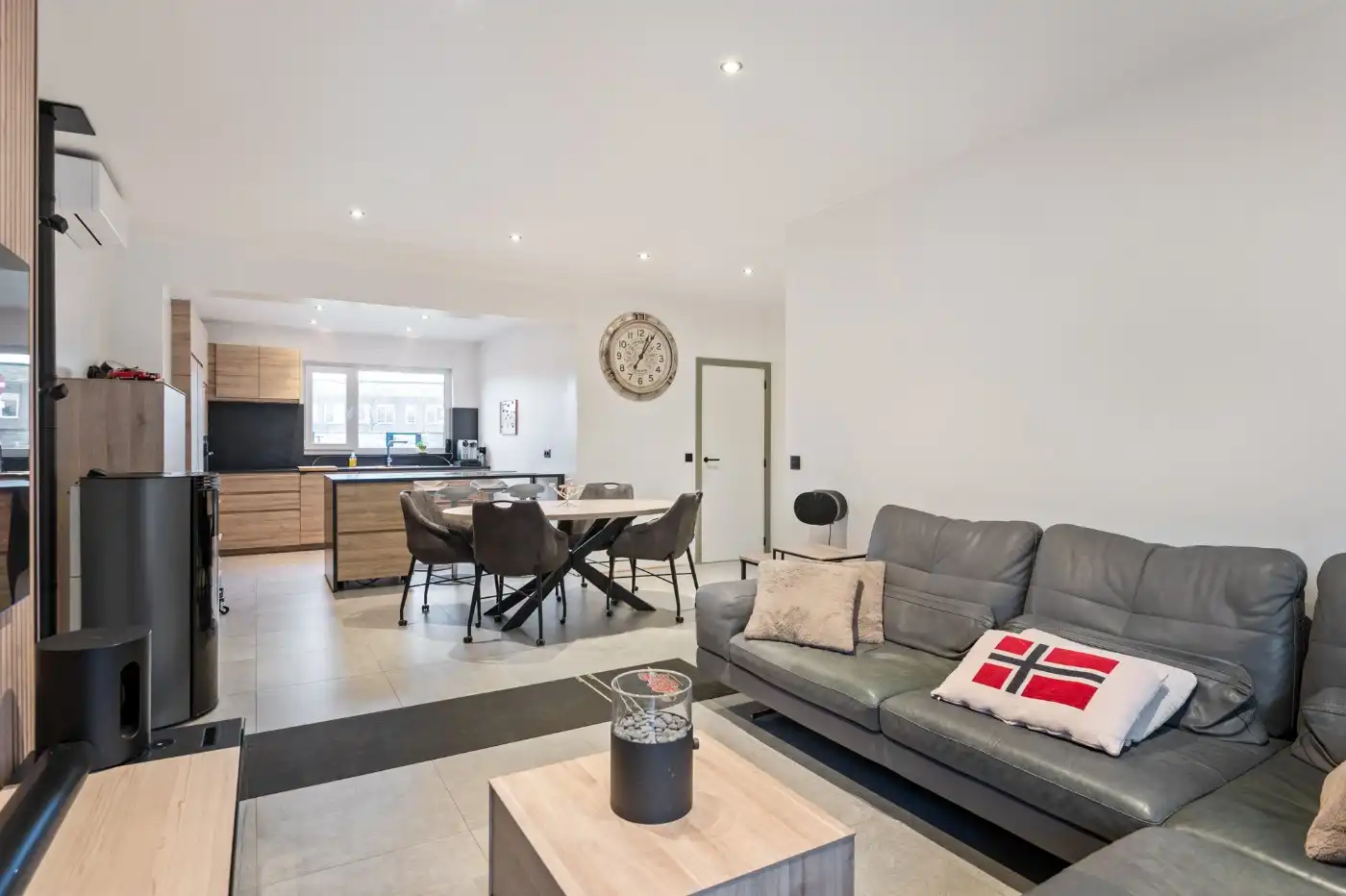 Instapklare HOB met 4 slpk., garage en zuid-tuin foto 4