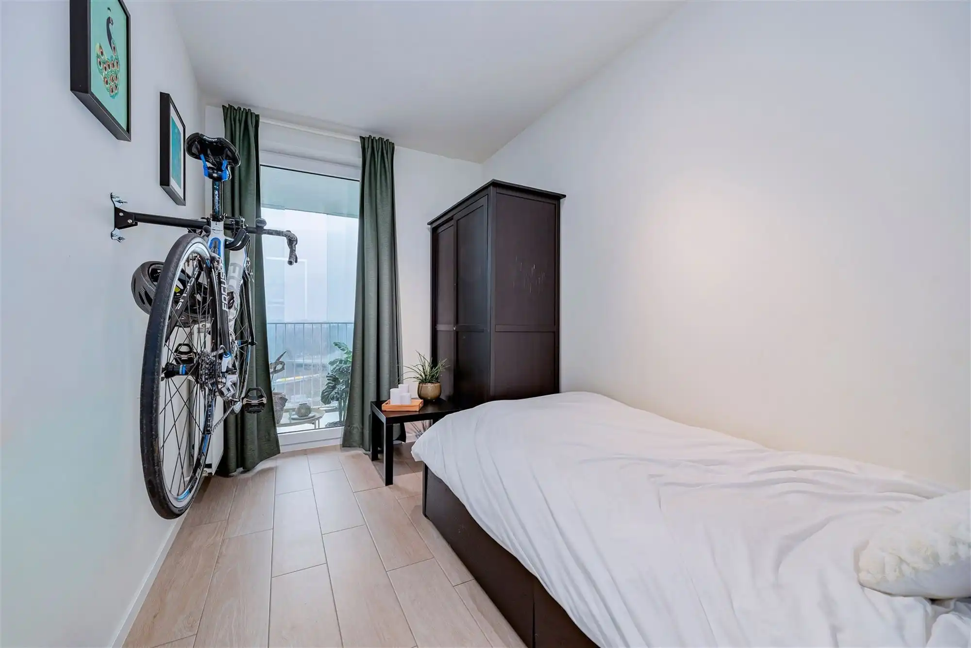 Strak 2- slaapkamer appartement met mooi uitzicht foto 8