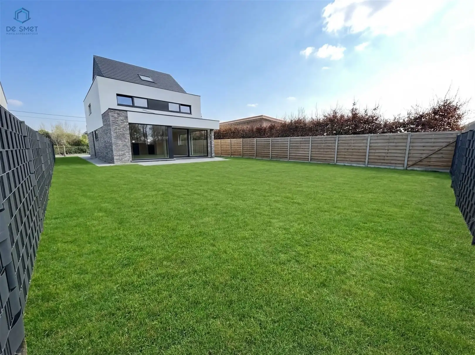 CASCO NIEUWBOUWWONING MET 4 SLAAPKAMERS EN INPANDIGE GARAGE TE EVERBEEK foto 2