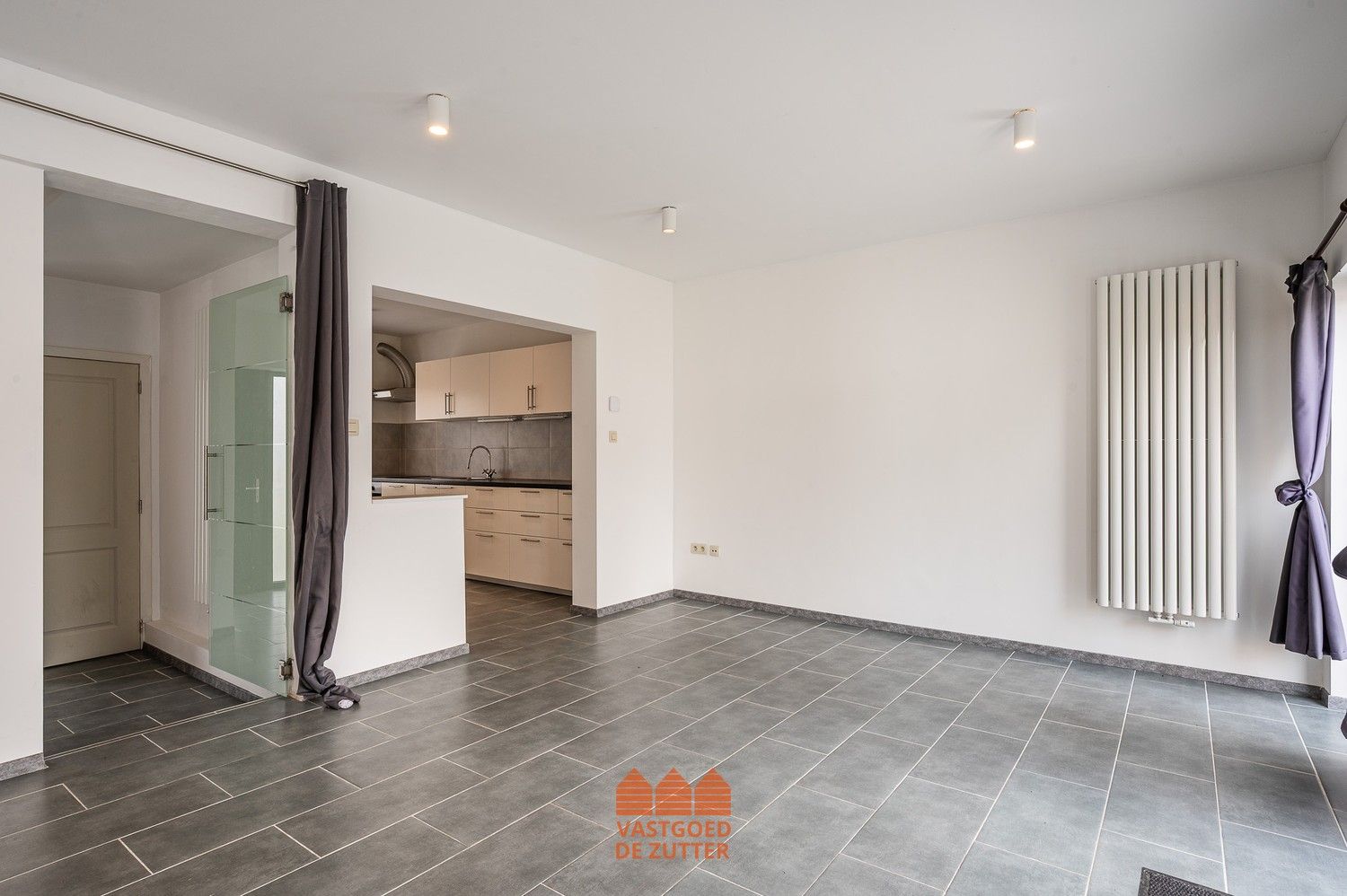 Instapklare woning op een centrale locatie te Eeklo foto 4