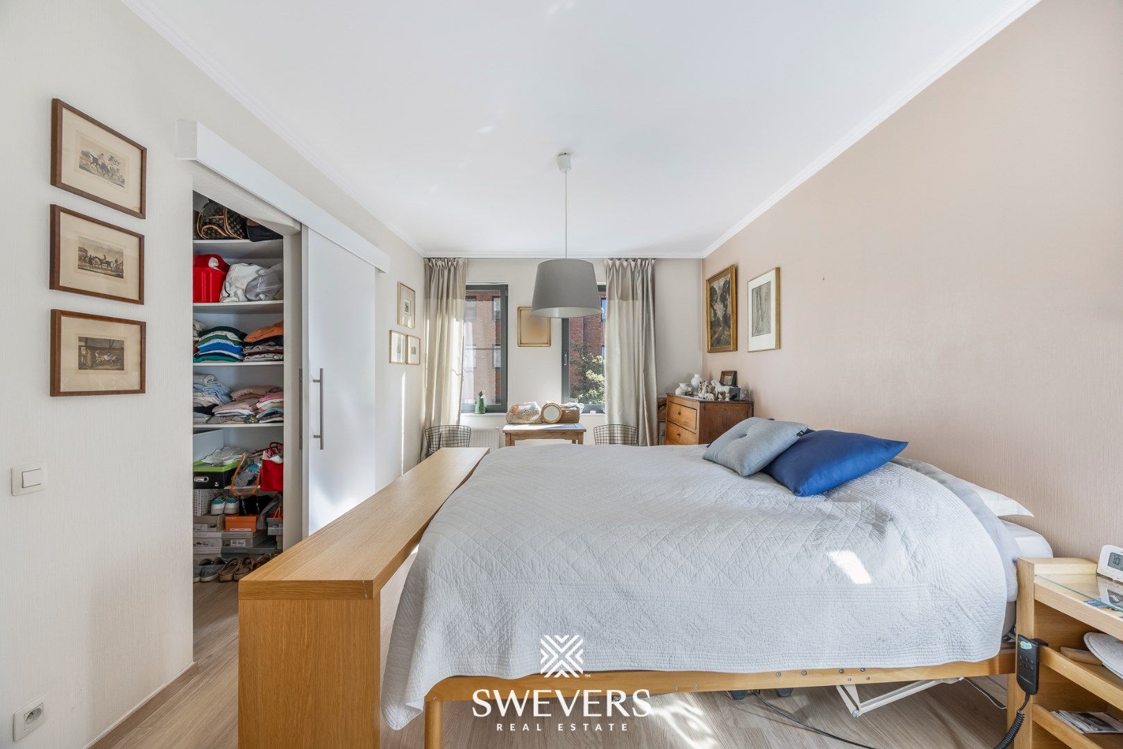 Ruim en modern appartement met zicht op de haven in bruisend Quartier Blue foto 14