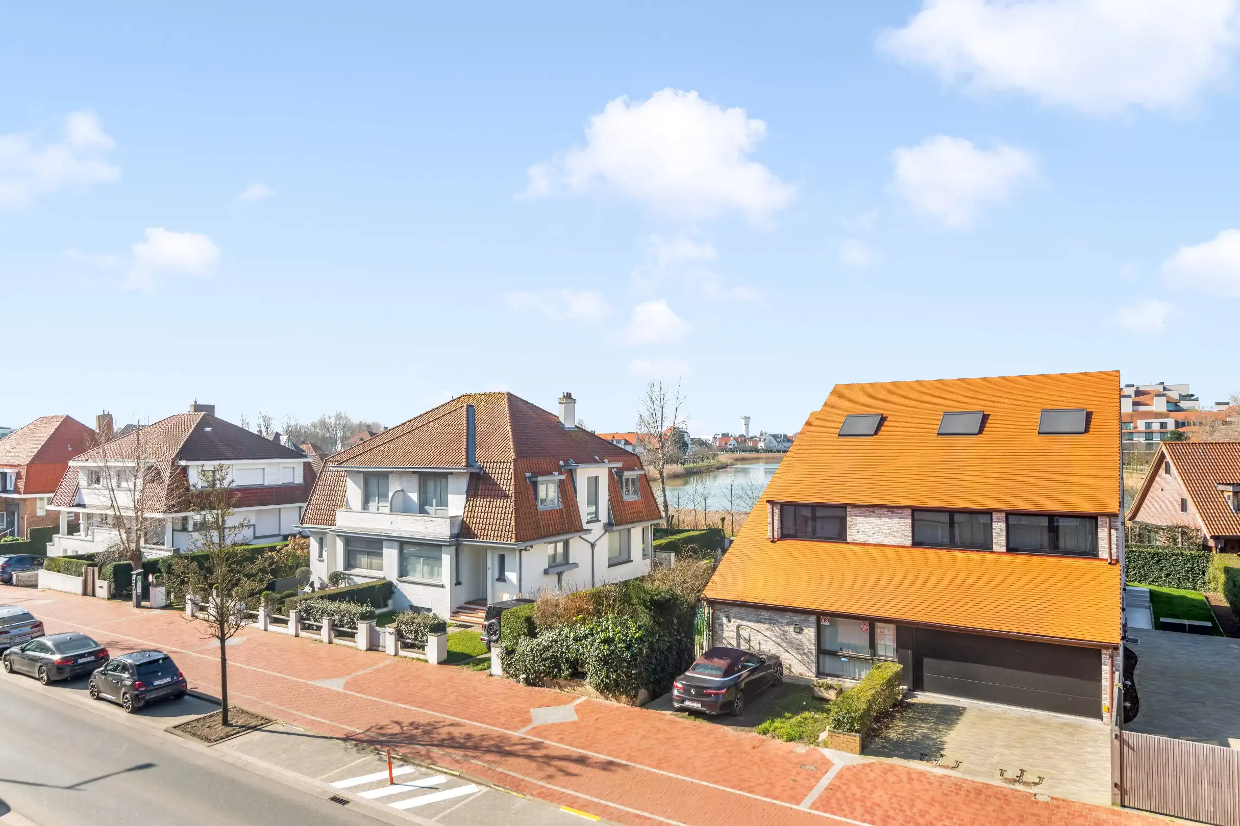 Gemeubeld appartement met zicht op het Zegemeer - inclusief inpandige garage. foto 5