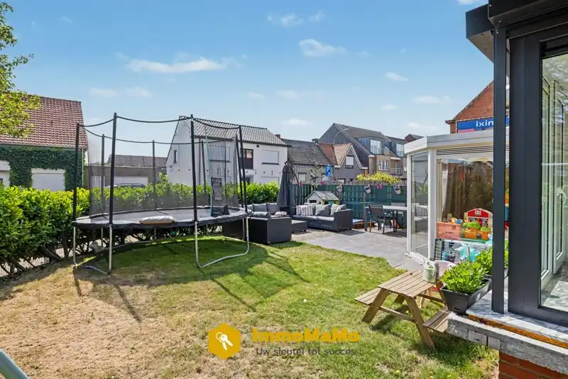 GEZINSWONING MET 3 SLAAPKAMERS EN DRESSING IN WACHTEBEKE TE KOOP foto 25