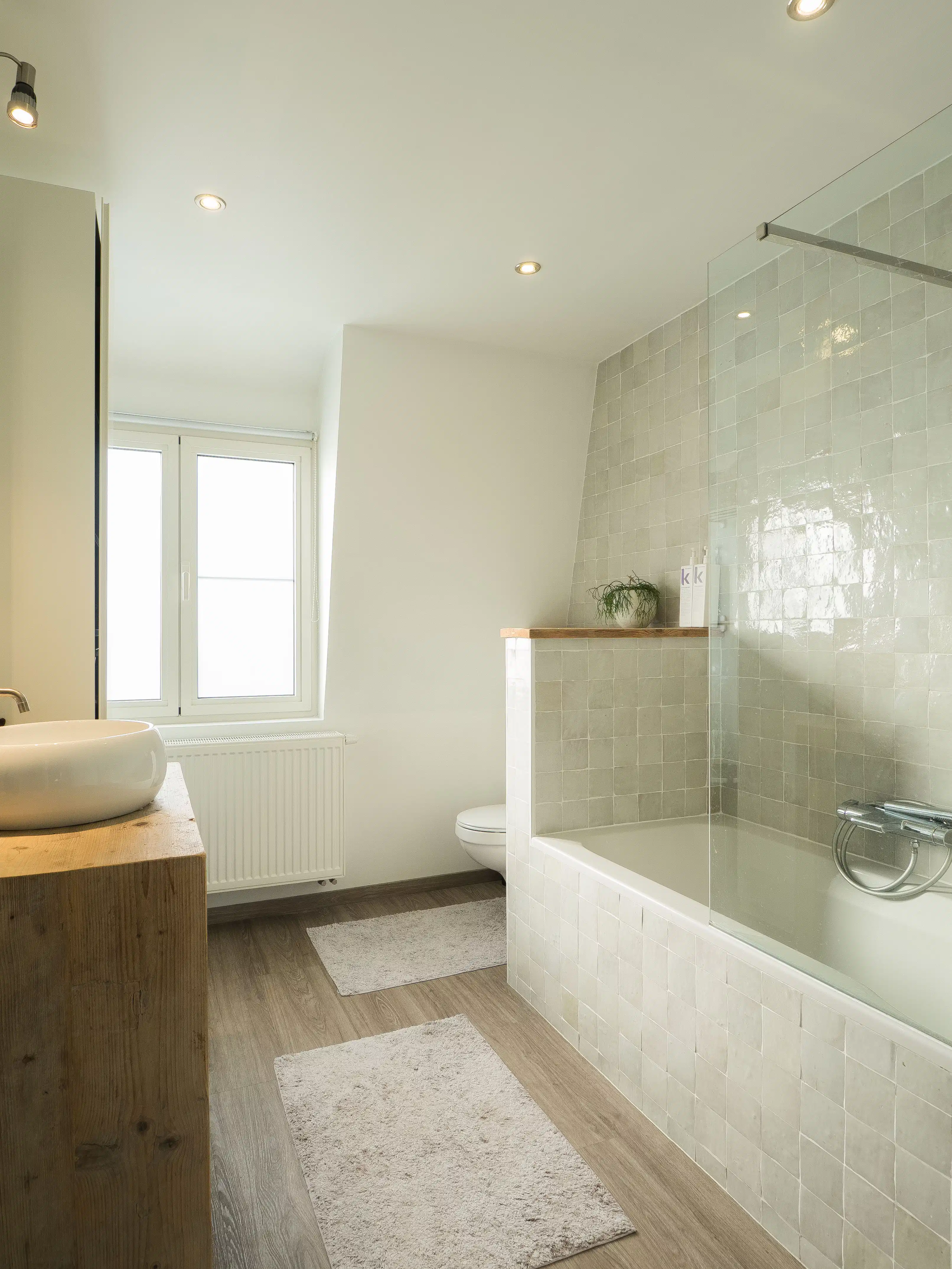 Sfeervolle gezinswoning met zonnige tuin in Mortsel foto 13