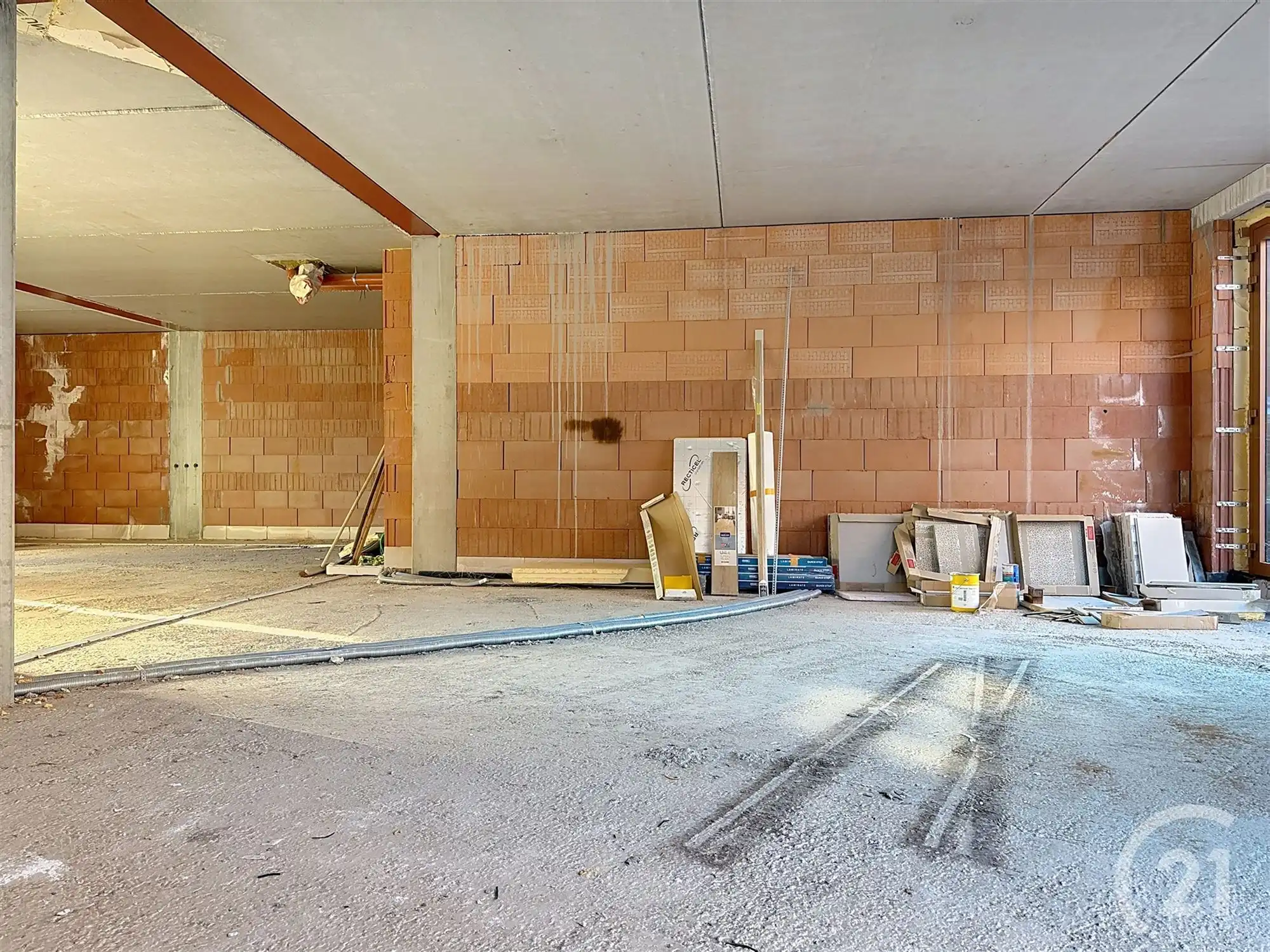 Nieuwbouw handelspand met parkings in Baal/Tremelo te koop! foto 13