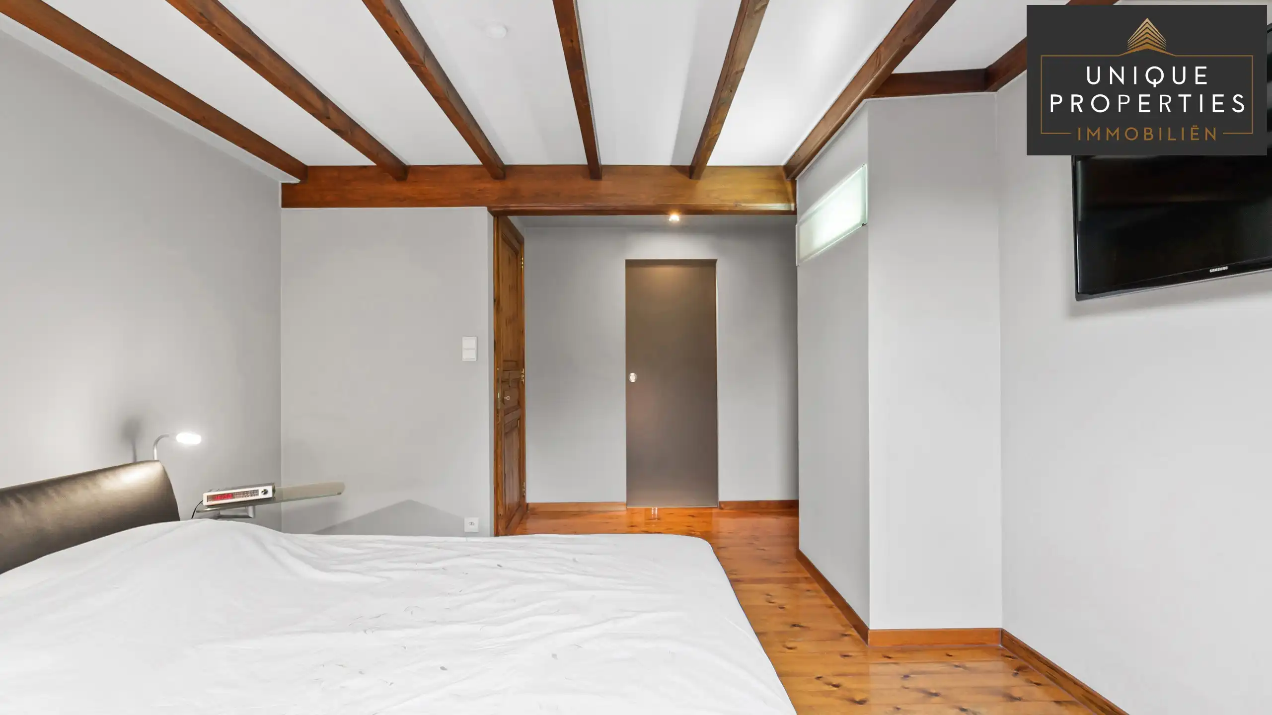 Huis te koop foto 23