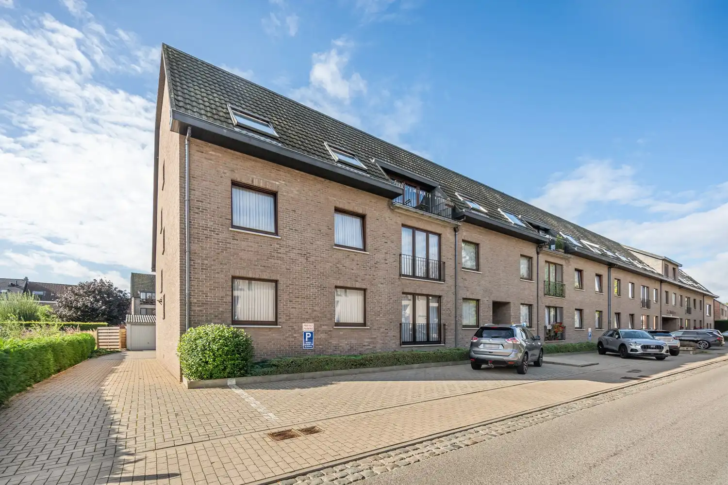 Instapklaar 2slpk-appartement centrum Herent (111m²) - grote garage en grote kelder foto 2