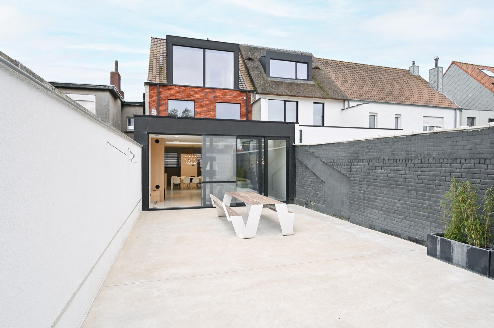 Prachtige, instapklare woning gelegen in Oud Knokke, aan de rand van het Zoute. foto 11