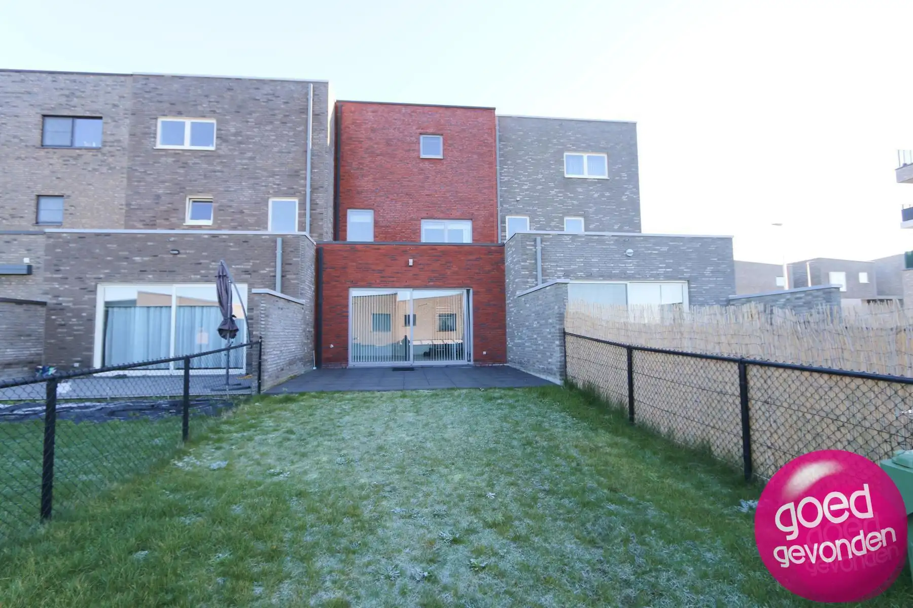 Woning - 3 slk - tuin - terras - 2 parkings - energiezuinig foto 7