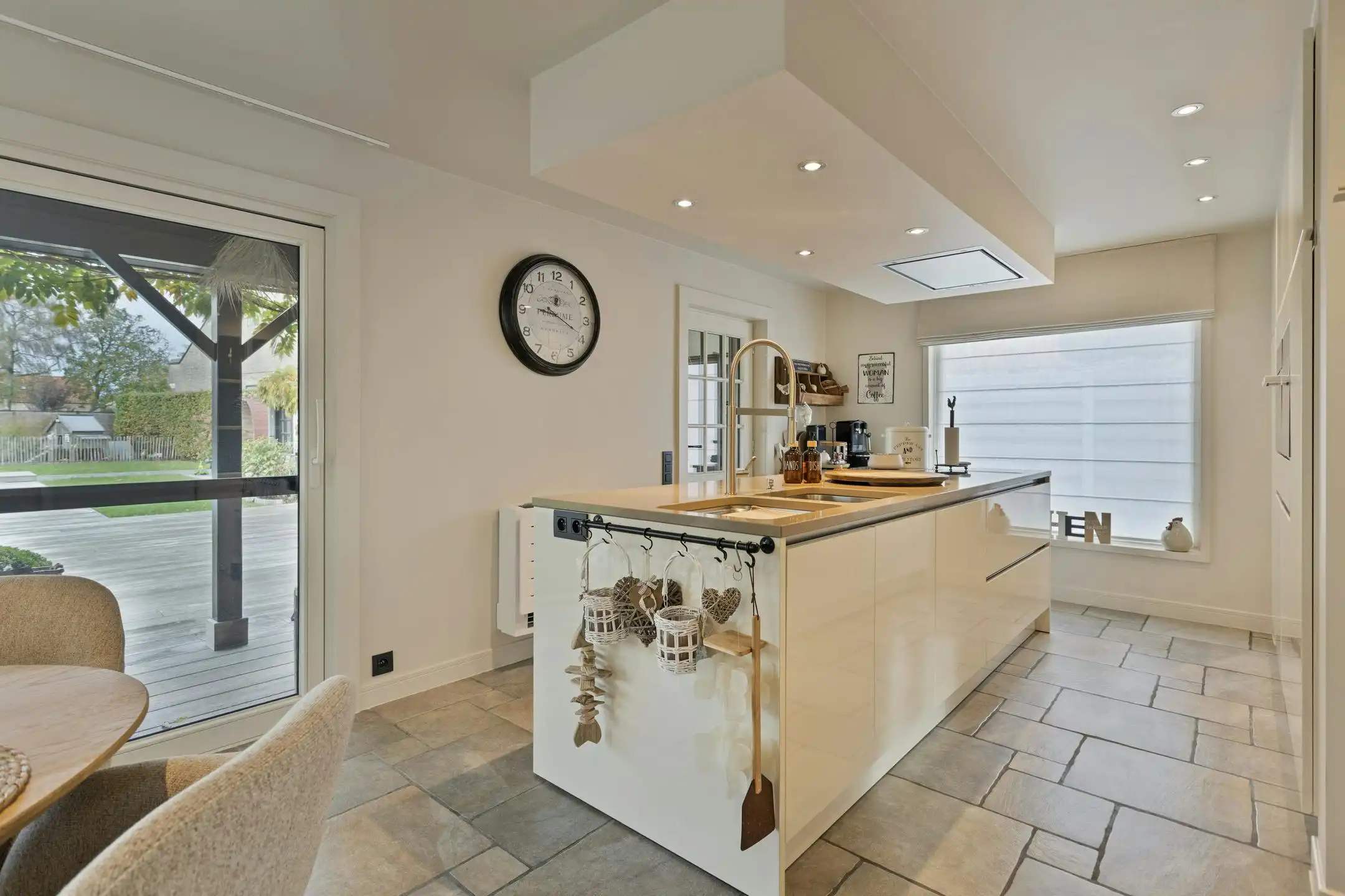 Sfeervol, instapklaar huis te Moerkerke (Damme)  foto 11