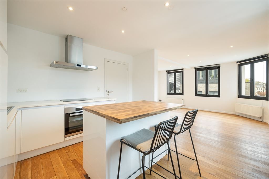 Recent gerenoveerd hoekappartement foto 4