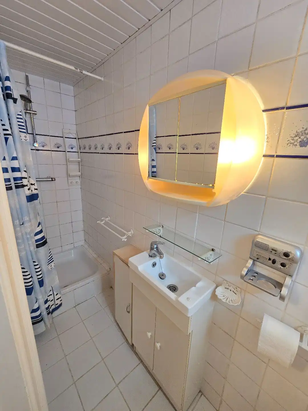 Woning met 3 slpk's op 20m van de Zeedijk foto 12