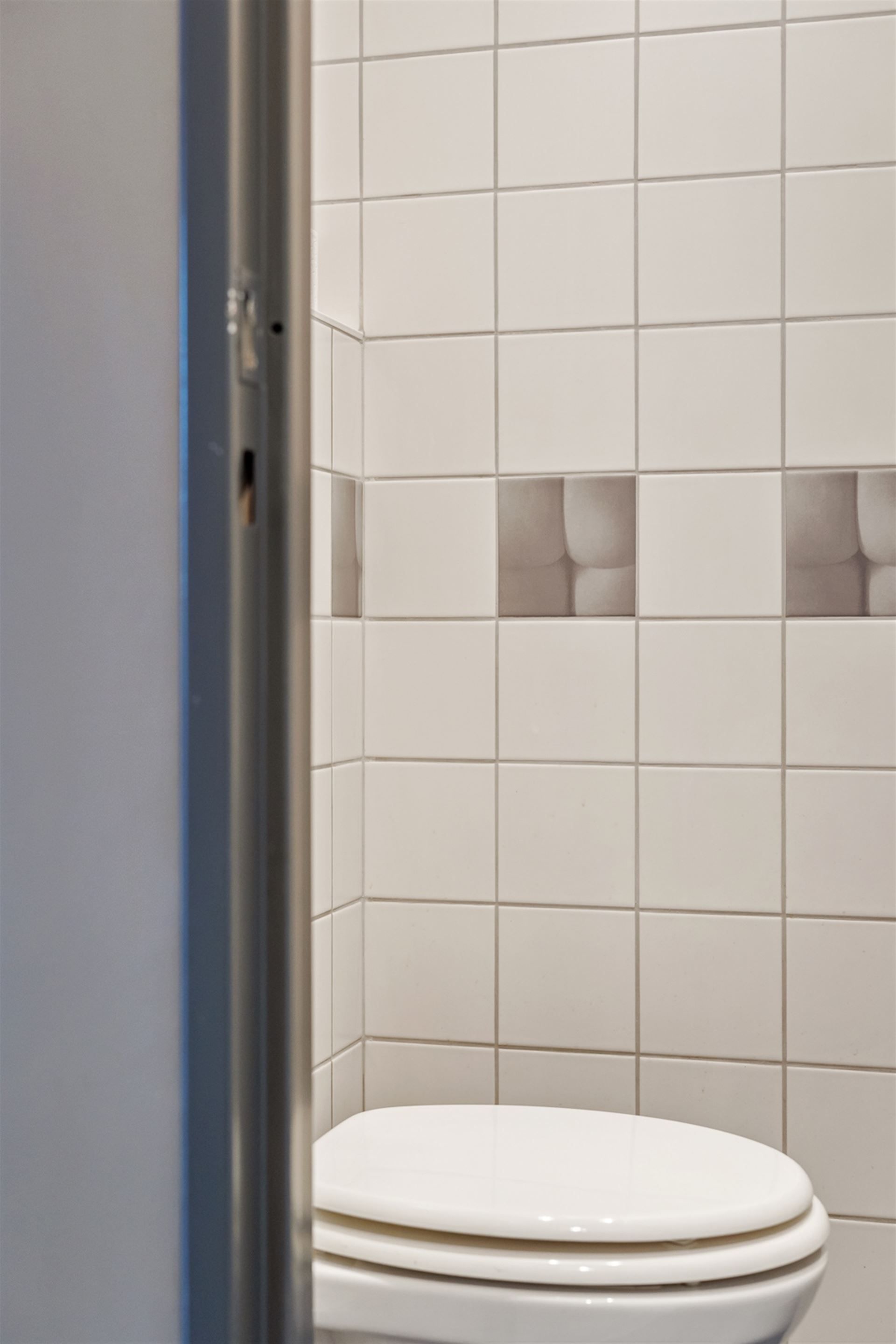 Instapklaar Appartement met Terras en Parking  foto 18