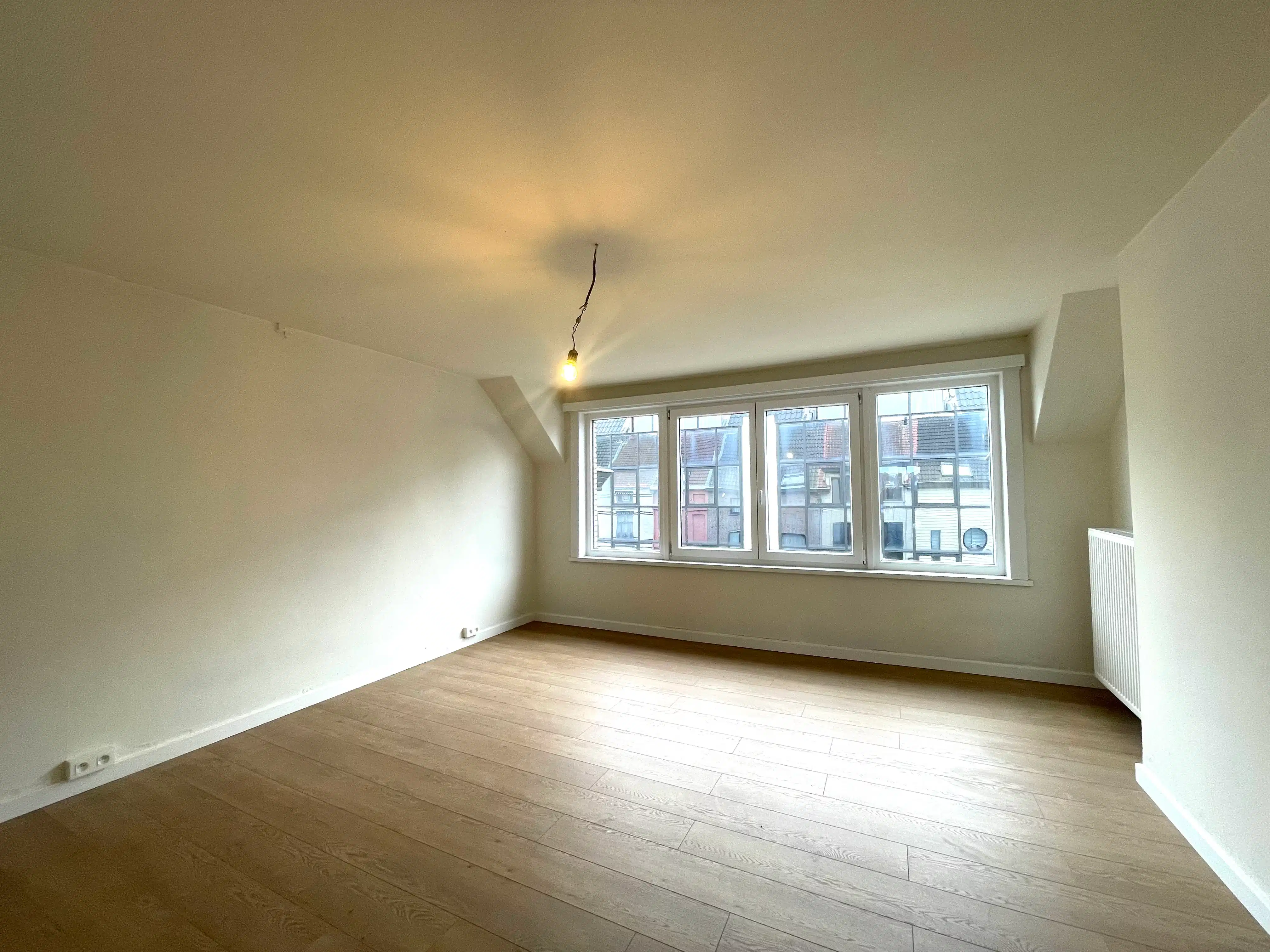 Lichtrijk duplex appartement op centrale ligging in Gent foto 14