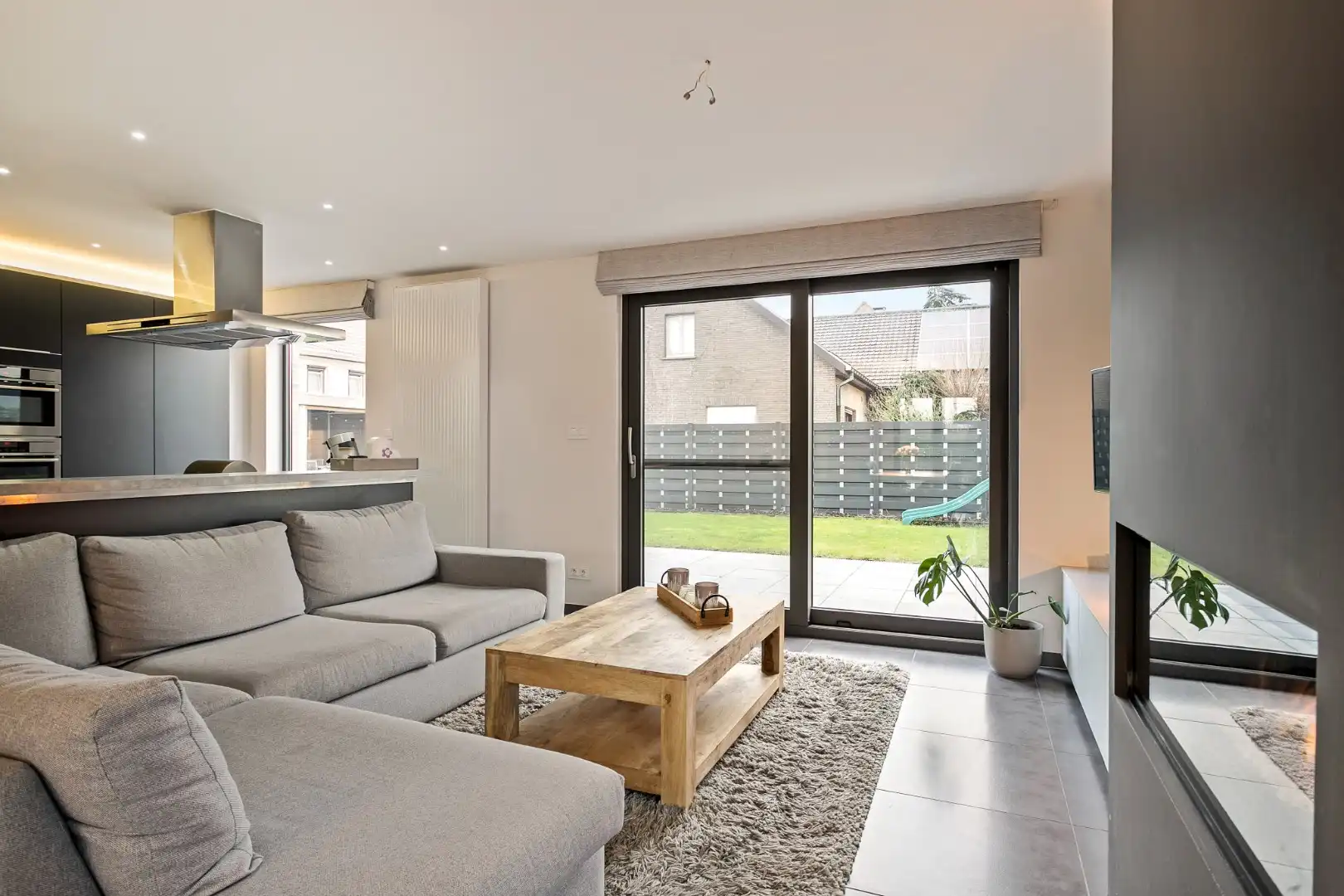 Villa met 3 slaapkamers, bureau, garage en afgesloten tuin in Sleidinge foto 6