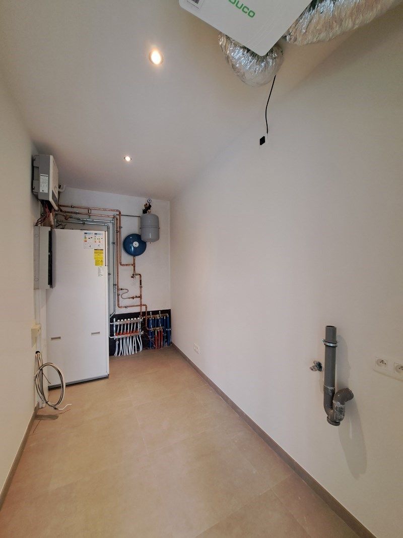 Mooi ruim energiezuinig gelijkvloers appartement te Dilsen-Stokkem foto 8