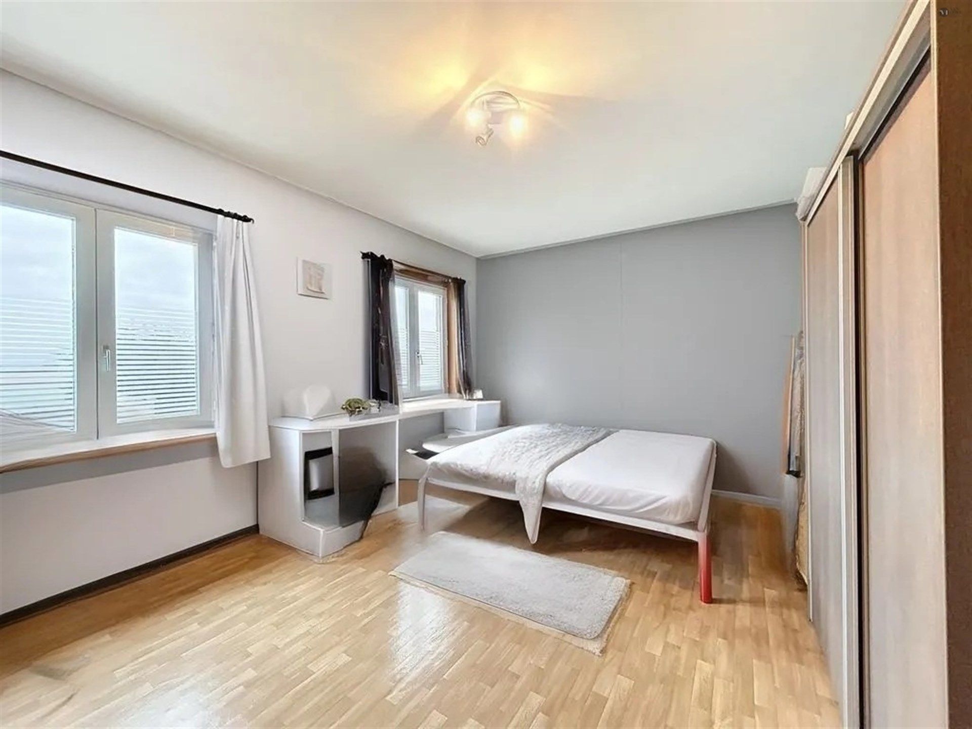 instapklaar 2 slaapkamerappartement met terras  foto 7