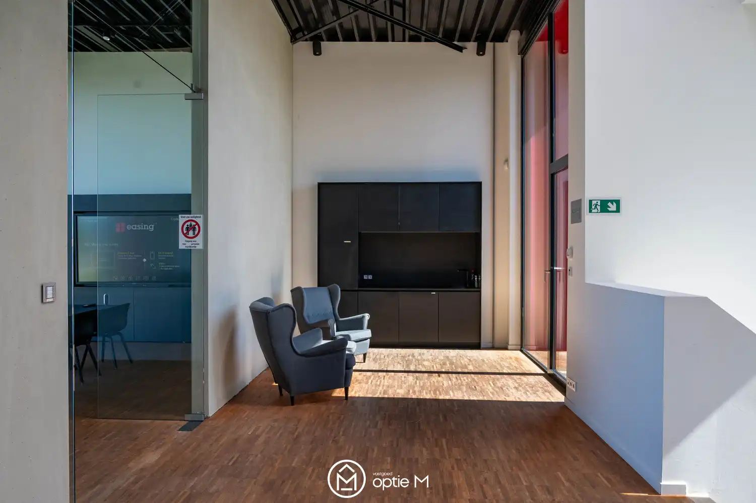 Moderne kantoorelementen te huur in Paal – 308m² met 24 parkeerplaatsen op een uitstekende locatie. foto 7