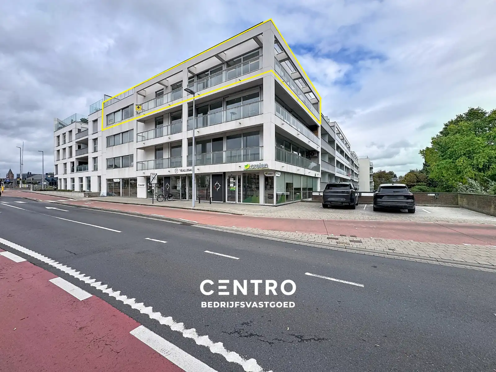 Commerciële ruimte te huur Dampoortstraat 265 - 8310 Sint-Kruis