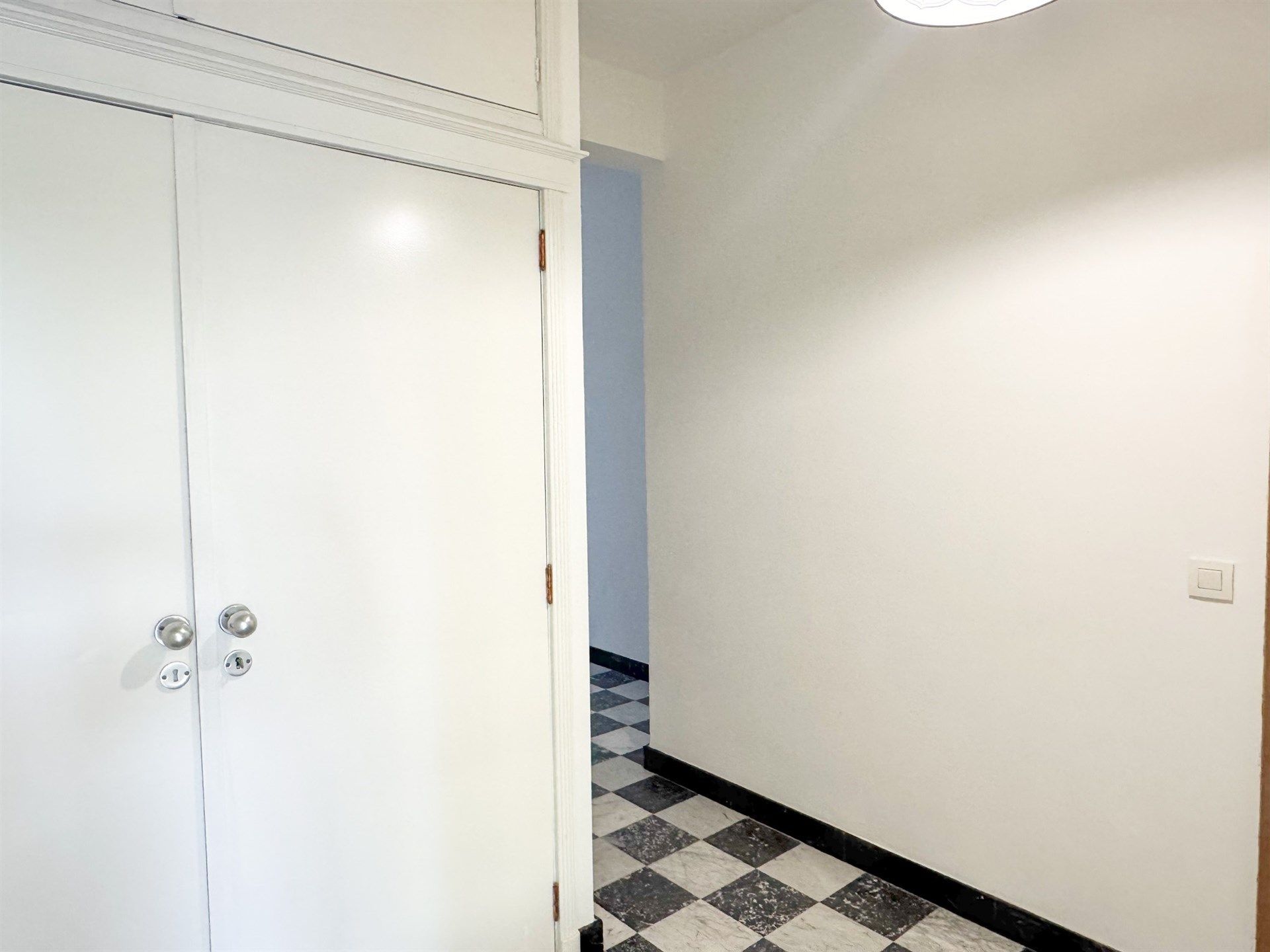 Ruim appartement met 3 slaapkamers en terras! foto 5