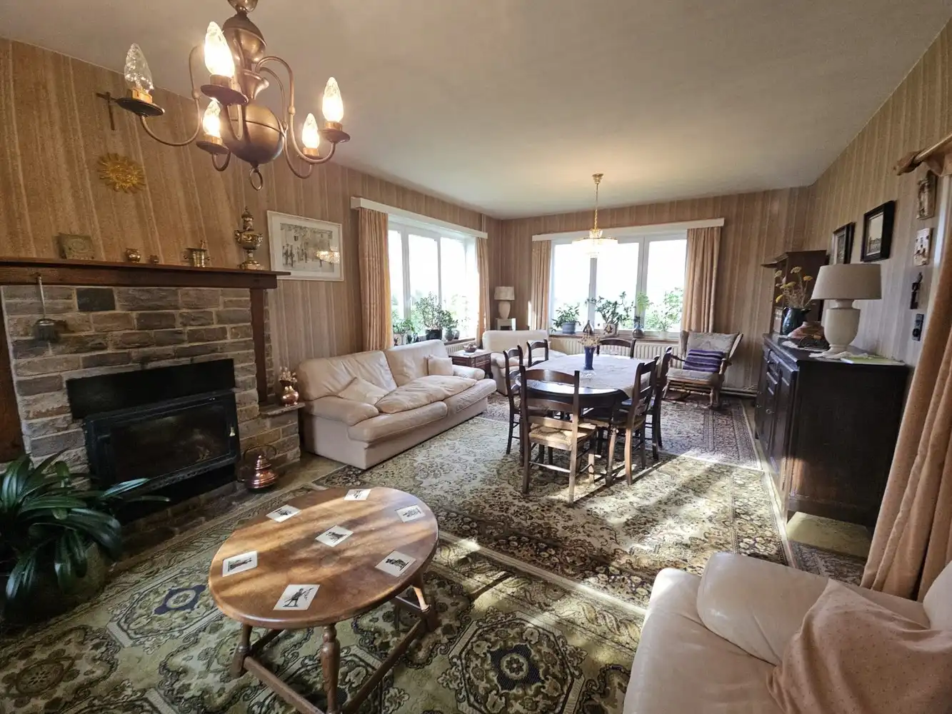 Ruime woning in landelijke stijl foto 7